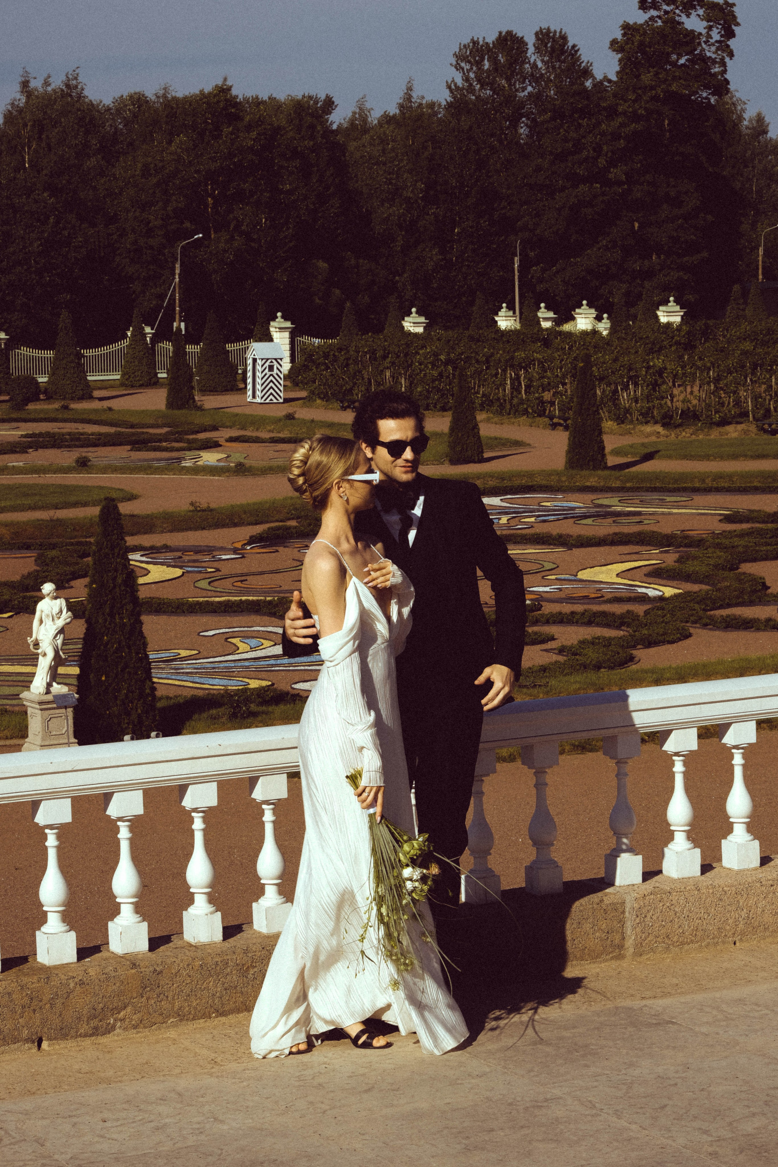 СВАДЕБНАЯ СЬЕМКА В ПАРКЕ ОРАНИЕНБАУМ. Профессиональный фотограф, Санкт-Петербург — Виктория Богомолова