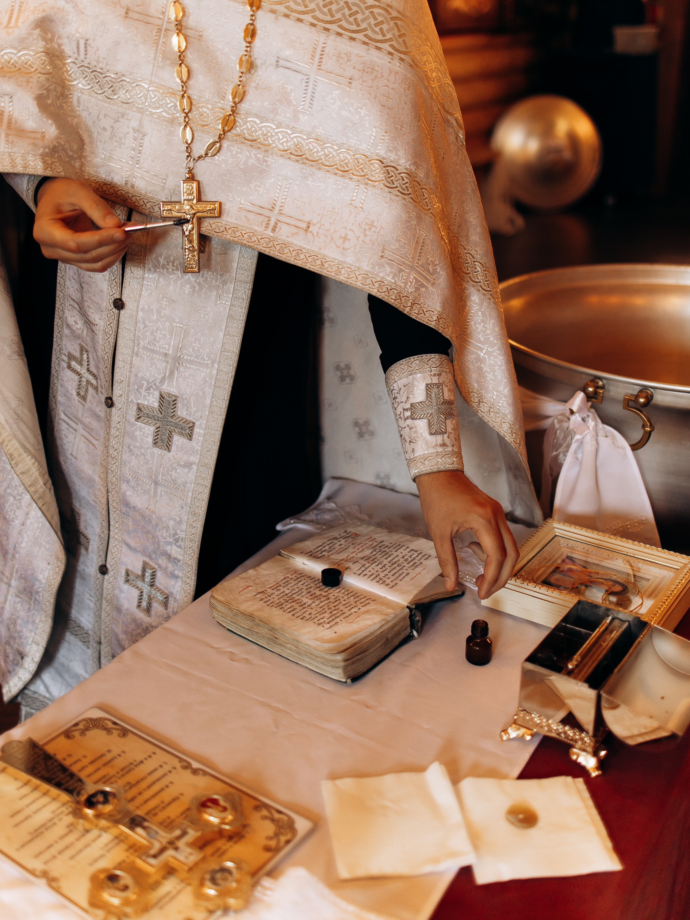 Таинство Крещения Михаила. Семейный фотограф в Краснодаре Храмова Анна