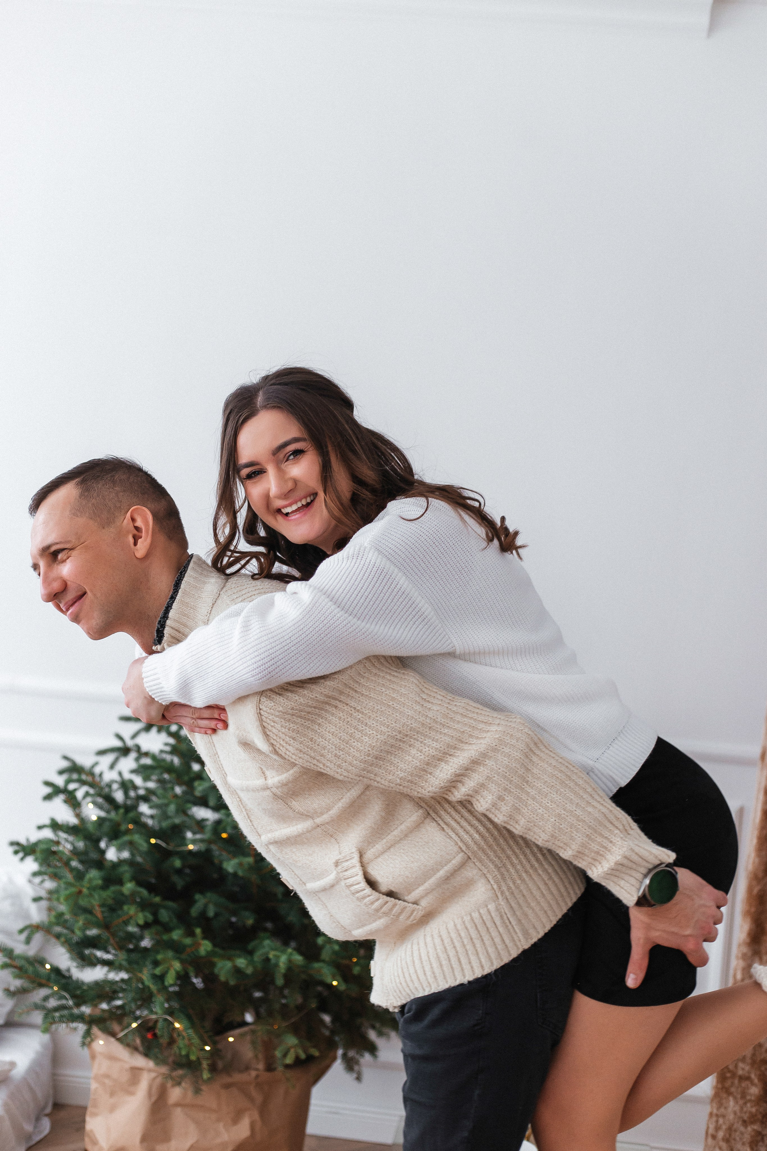 Женя и Анюта