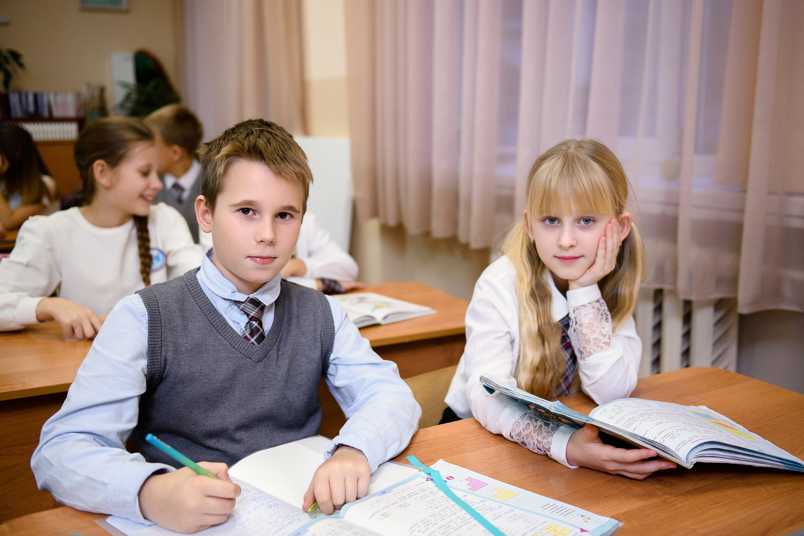 Выпускники 4 класса. Фотограф Ирина Сахарчук Выпускные альбомы для детского сада и школы