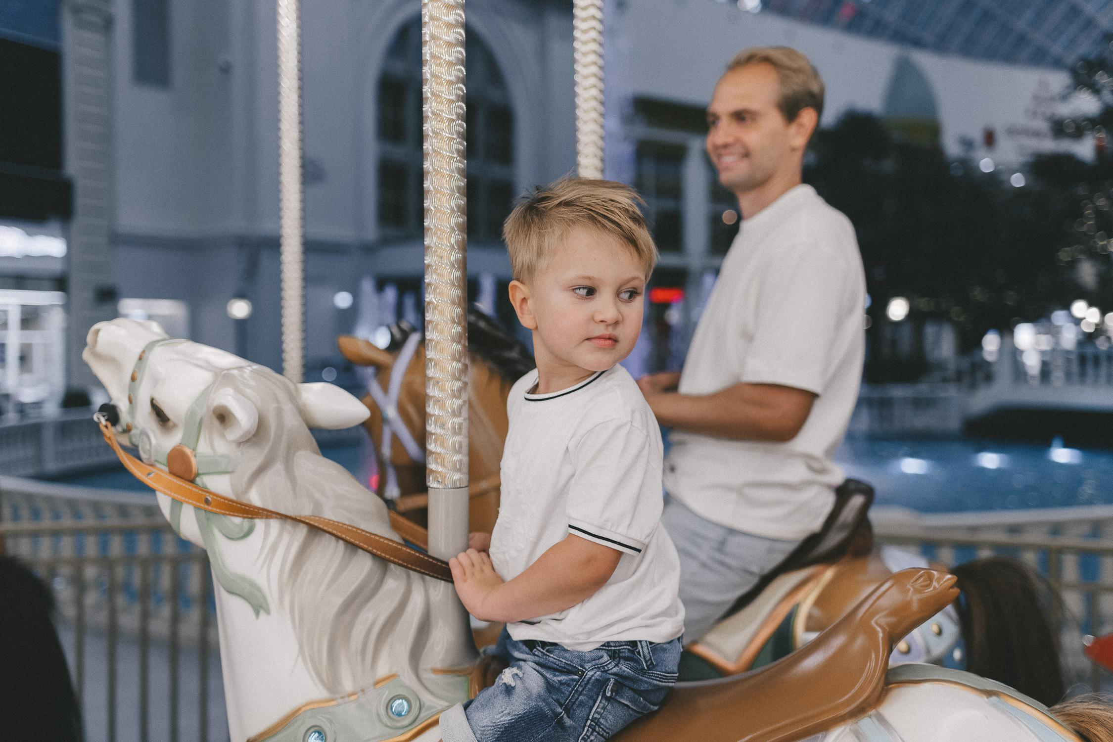 Семейная прогулка Остров Мечты. Женский и семейный фотограф в Москве Ирина Лысикова