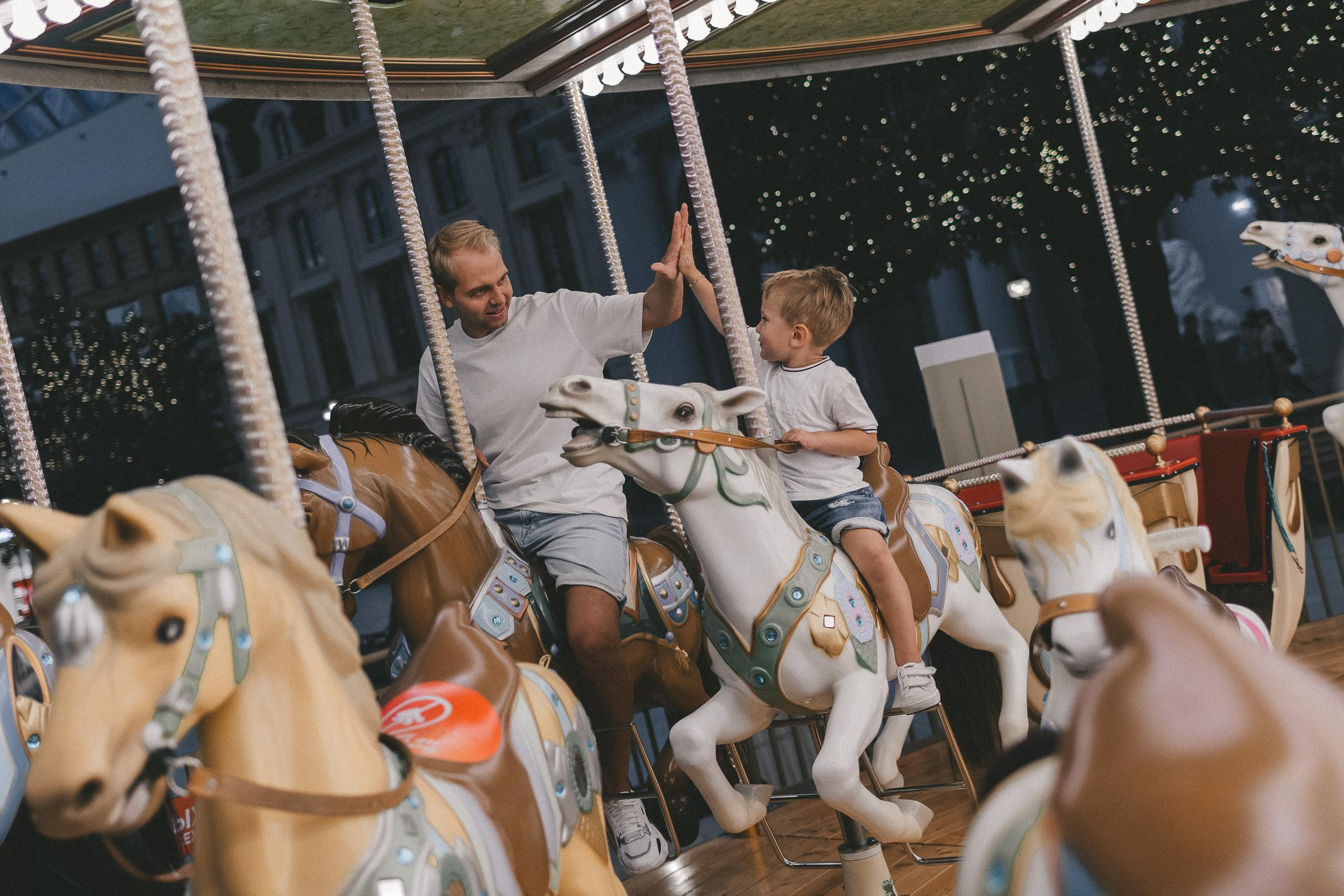 Семейная прогулка Остров Мечты. Женский и семейный фотограф в Москве Ирина Лысикова