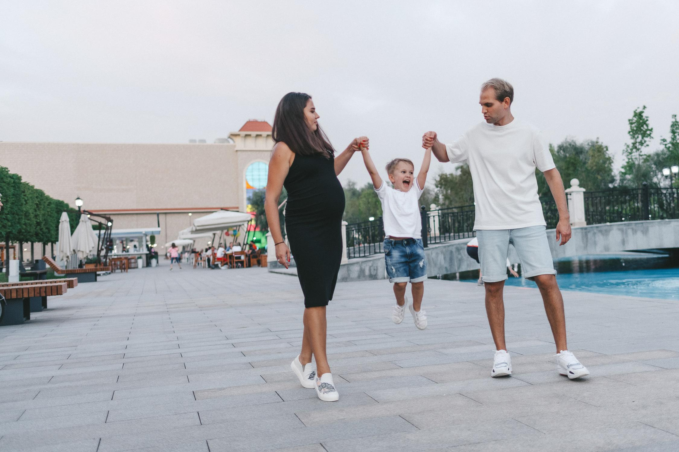Семейная прогулка Остров Мечты. Женский и семейный фотограф в Москве Ирина Лысикова