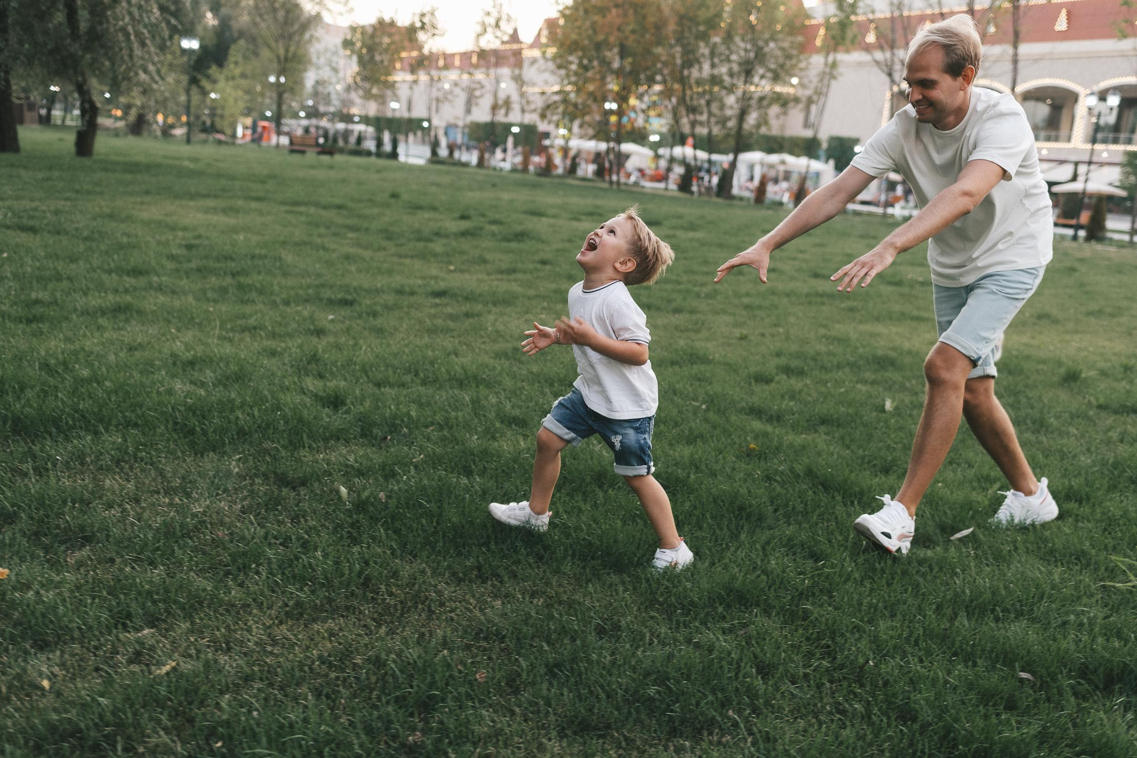 Семейная прогулка Остров Мечты. Женский и семейный фотограф в Москве Ирина Лысикова