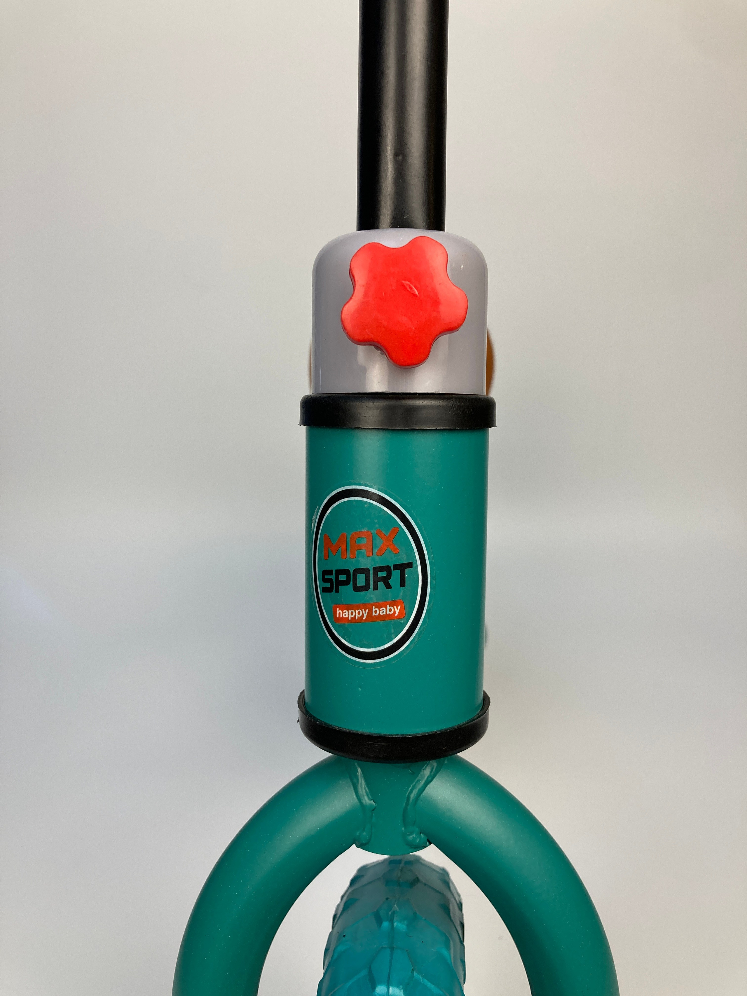 Backstage. Предметный фотограф в Симферополе Антон Катунин