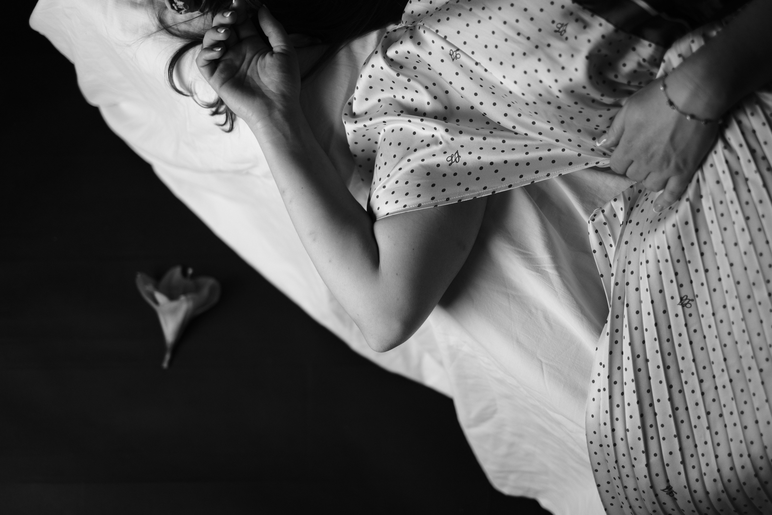 Boudoir Photography. Margarita Rodionova — a contemporary lens-based artist currently working in Cancun, Mexico