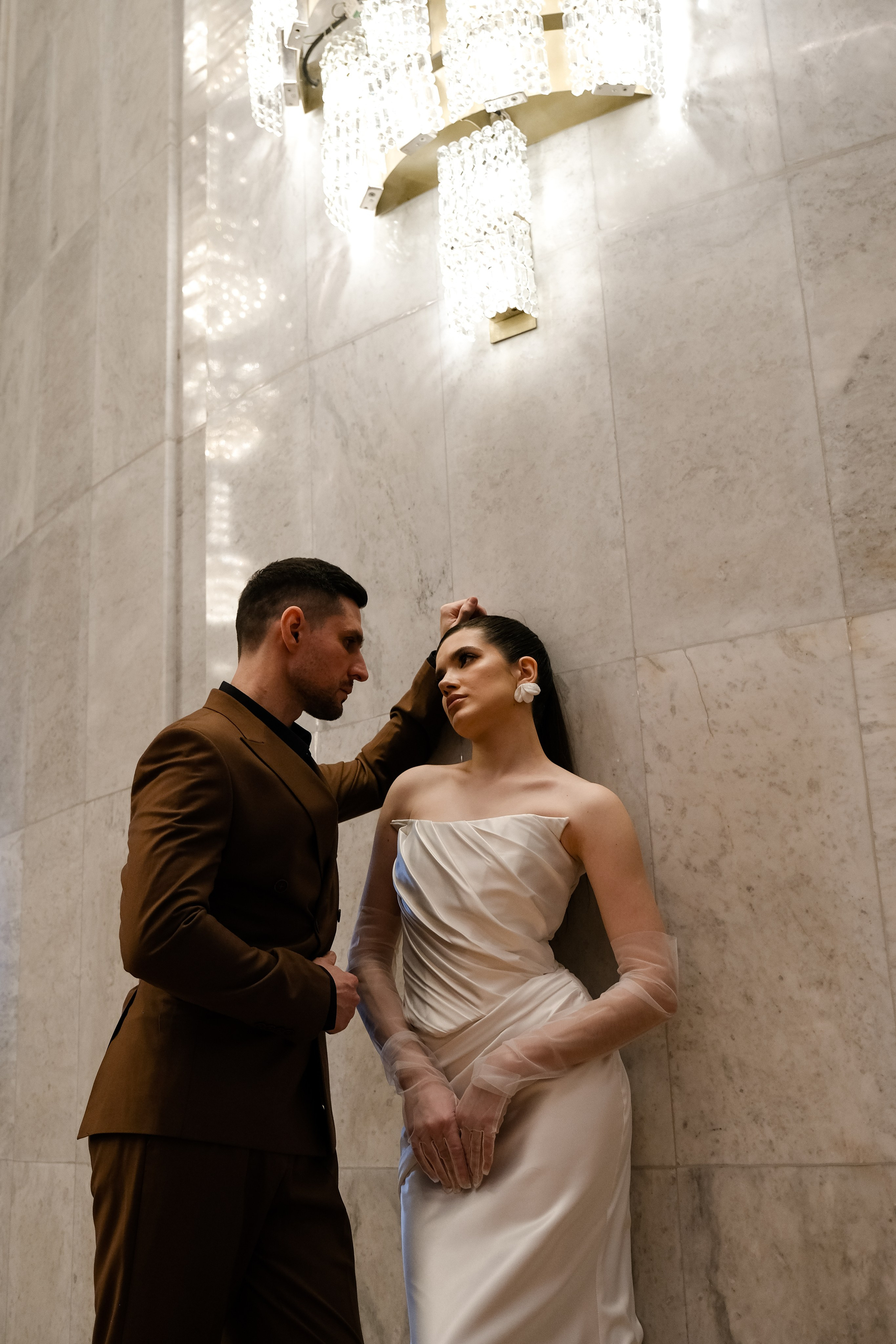 Свадебная фотосессия в театре драмы имени Наума Орлова. Свадебный фотограф в Челябинске Сырчикова Наталья