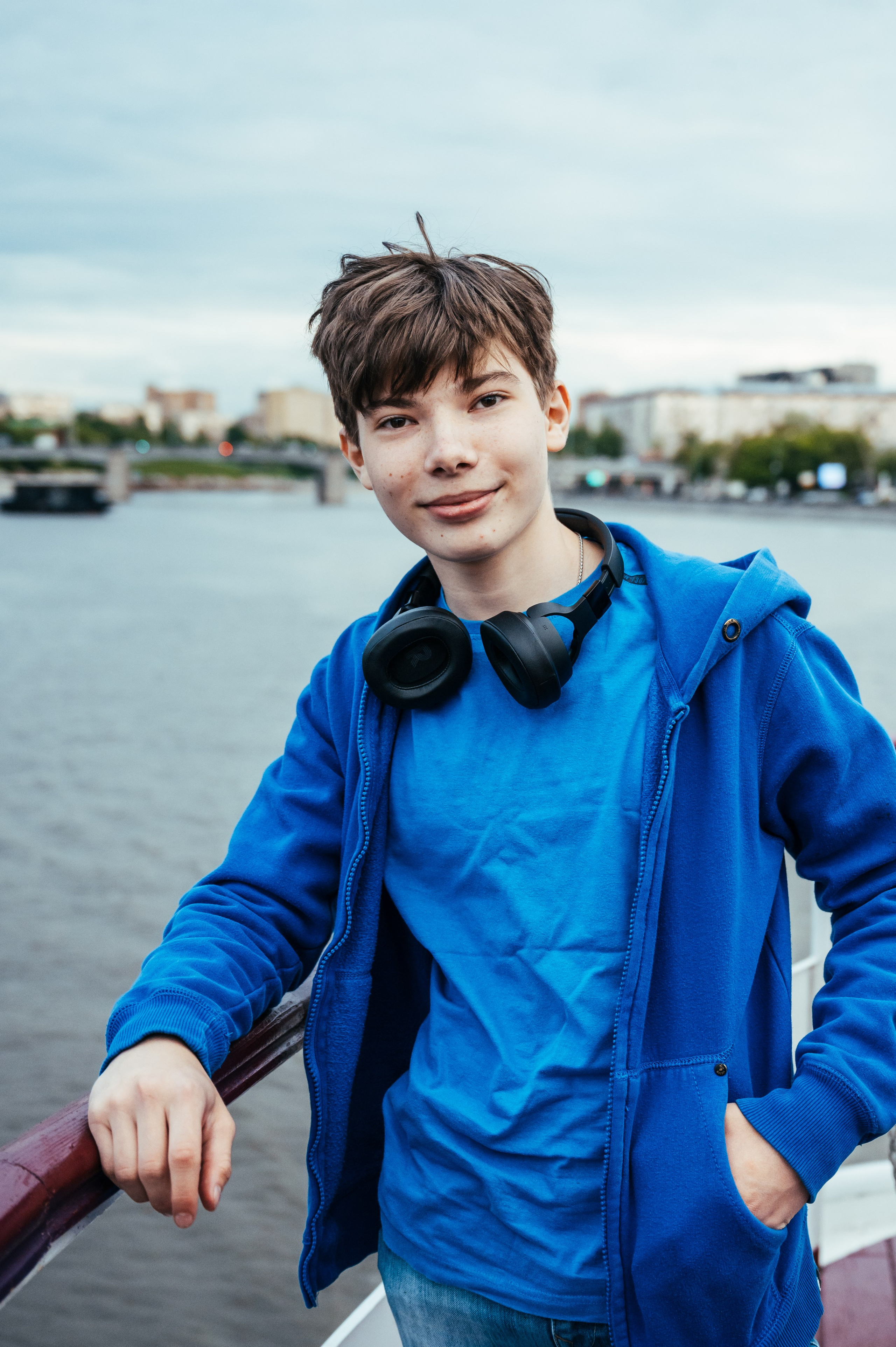 Последний звонок. Анастасия Петрович фотограф, фотокорреспондент в Москве и Санкт-Петербурге. Фотосъёмка репортажа, мероприятия, корпоративная съёмка, контент