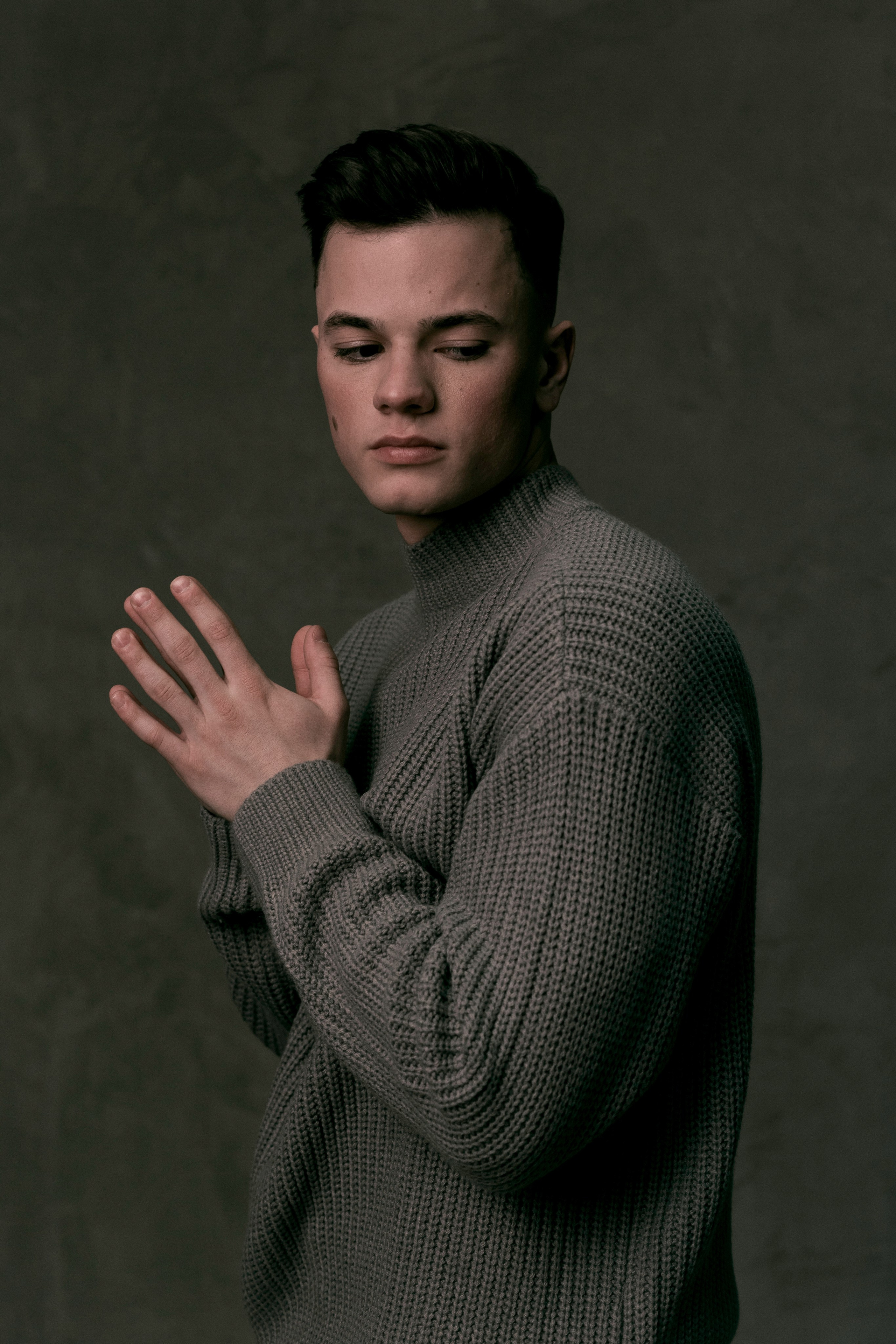 Мужское фотопозирование