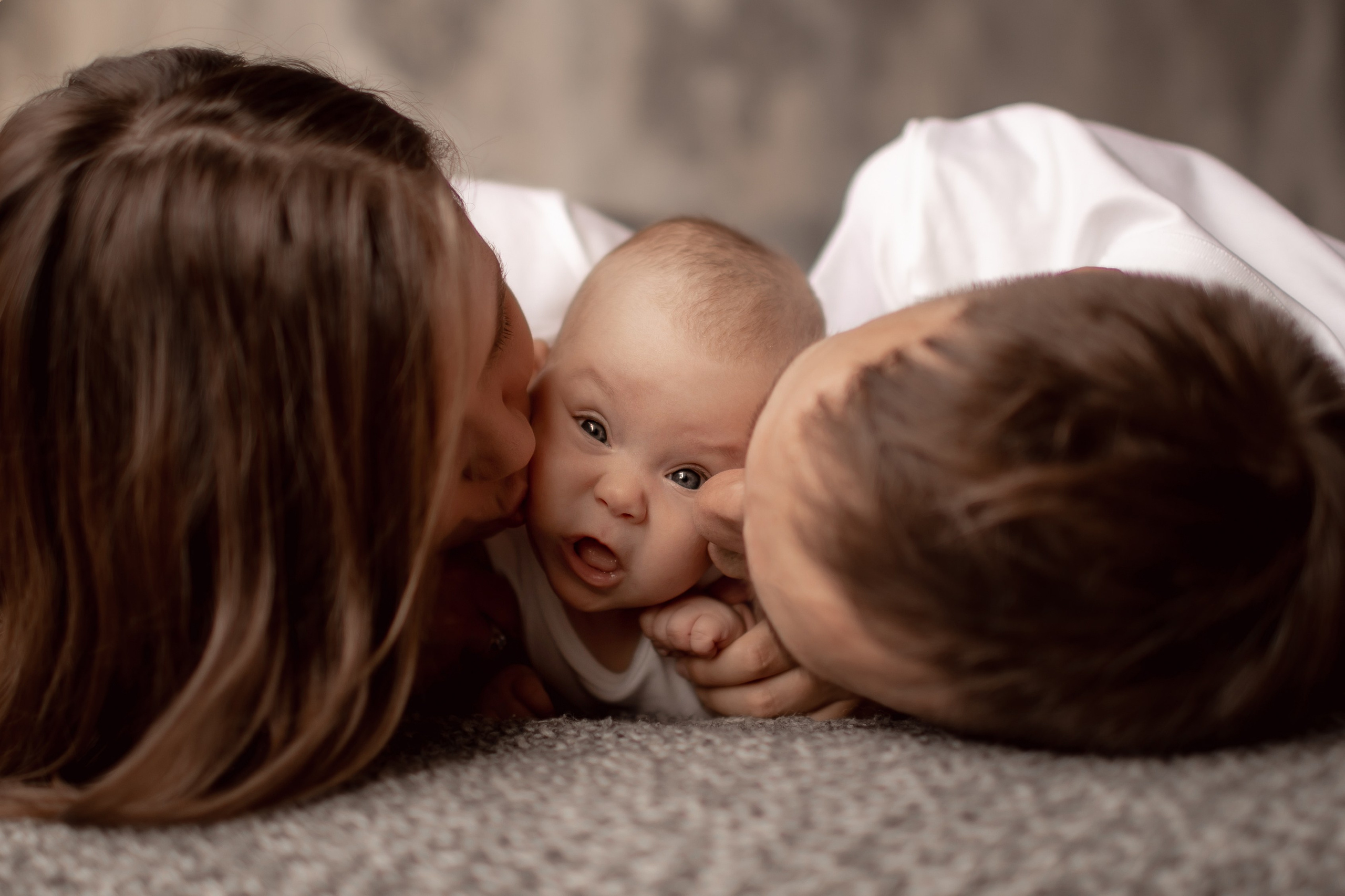 Валерия и Геннадий с крошкой. Семейный фотограф в Москве