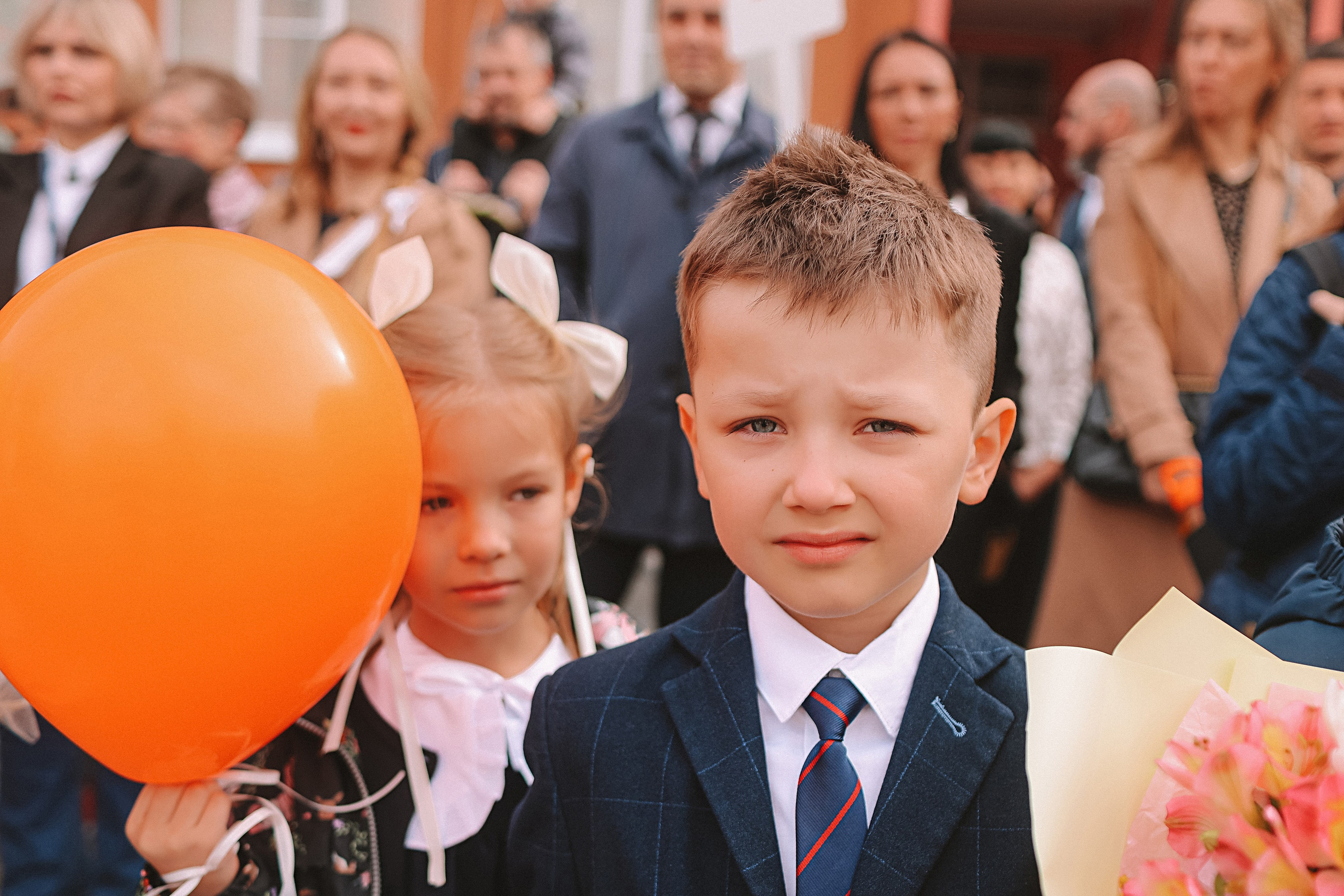 1 сентября линейка+кл час+портреты. Семейный фотограф Тюмень, фотограф на роды Салмина Мария