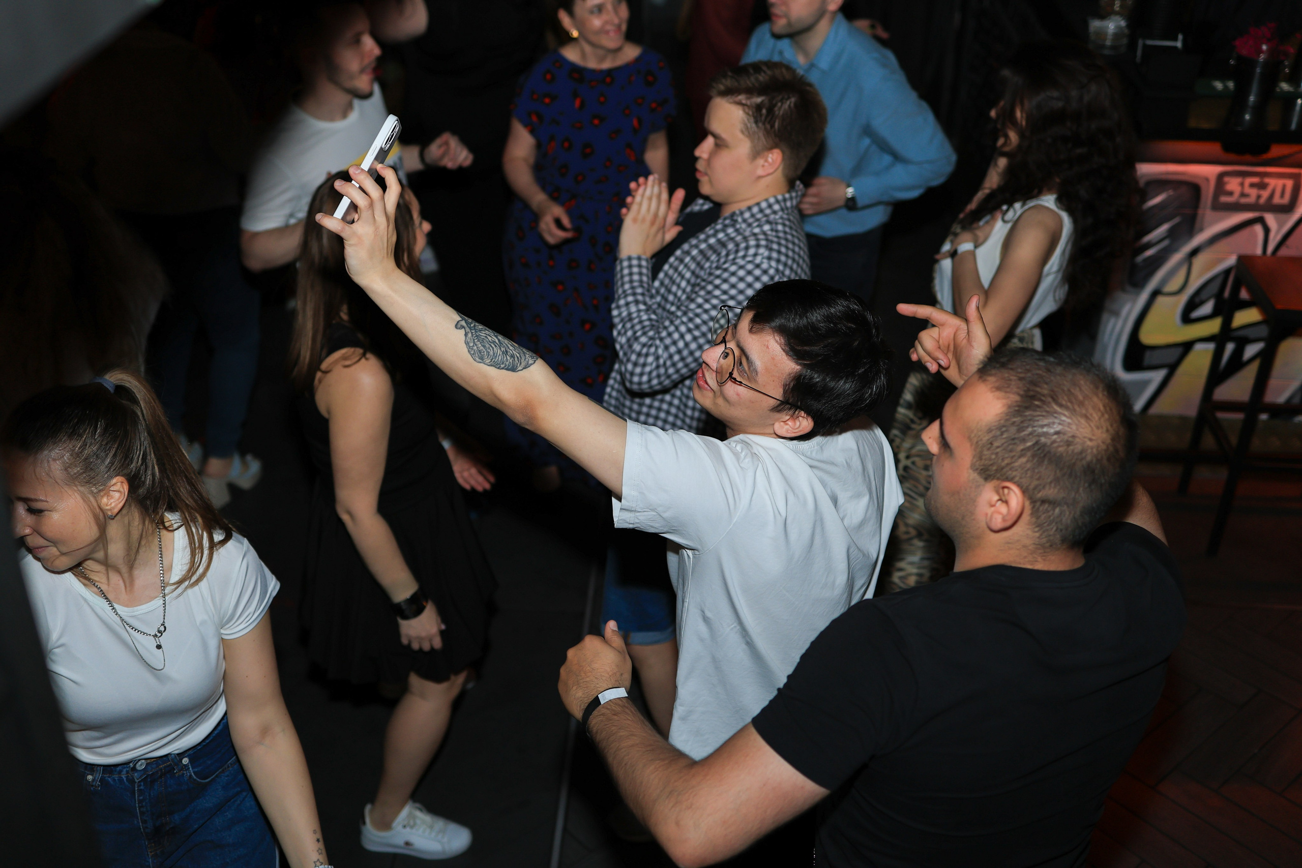 Вечеринка 90-х (Бар Буква Ю)