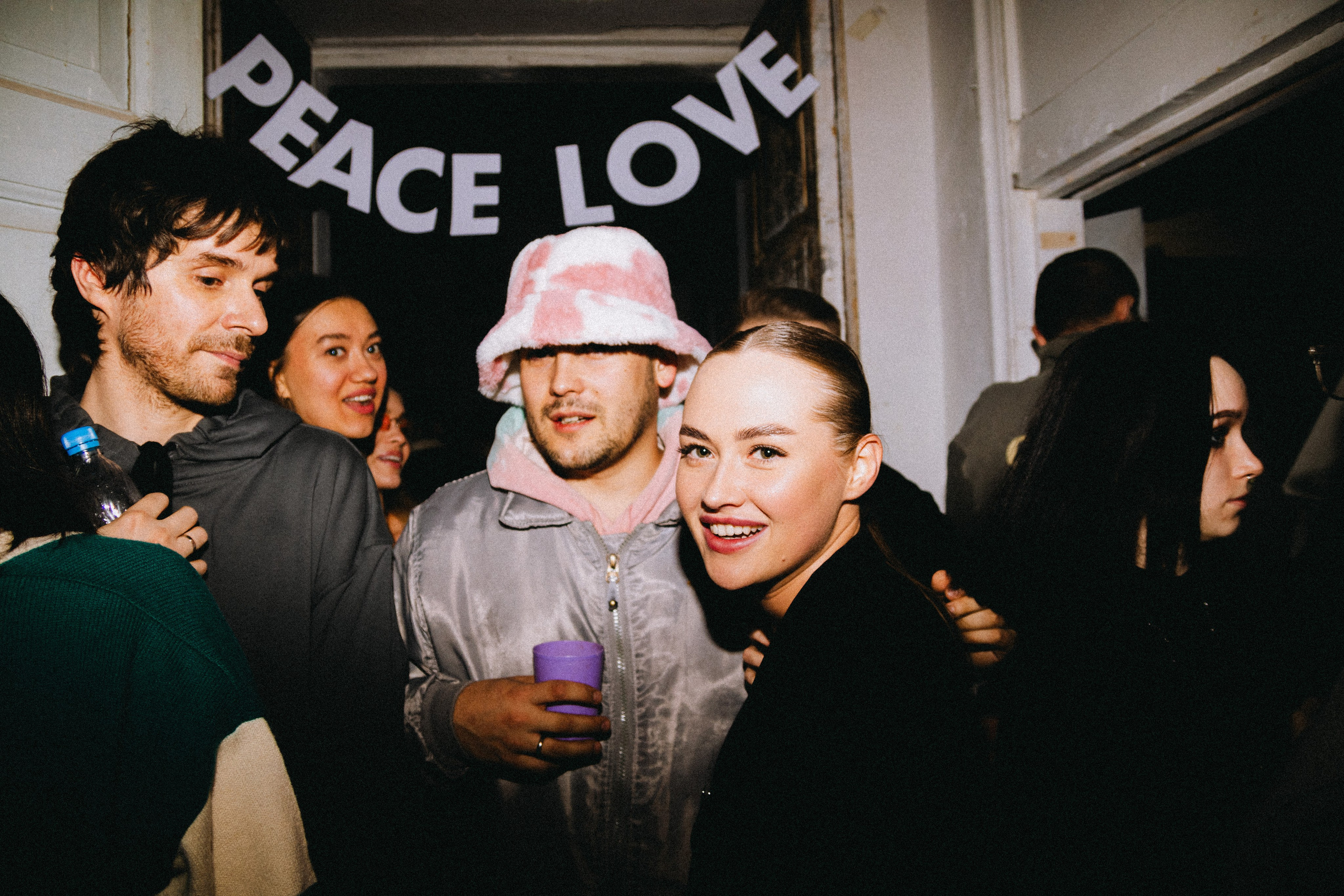 Тусовки. Фотограф Егор Огородов