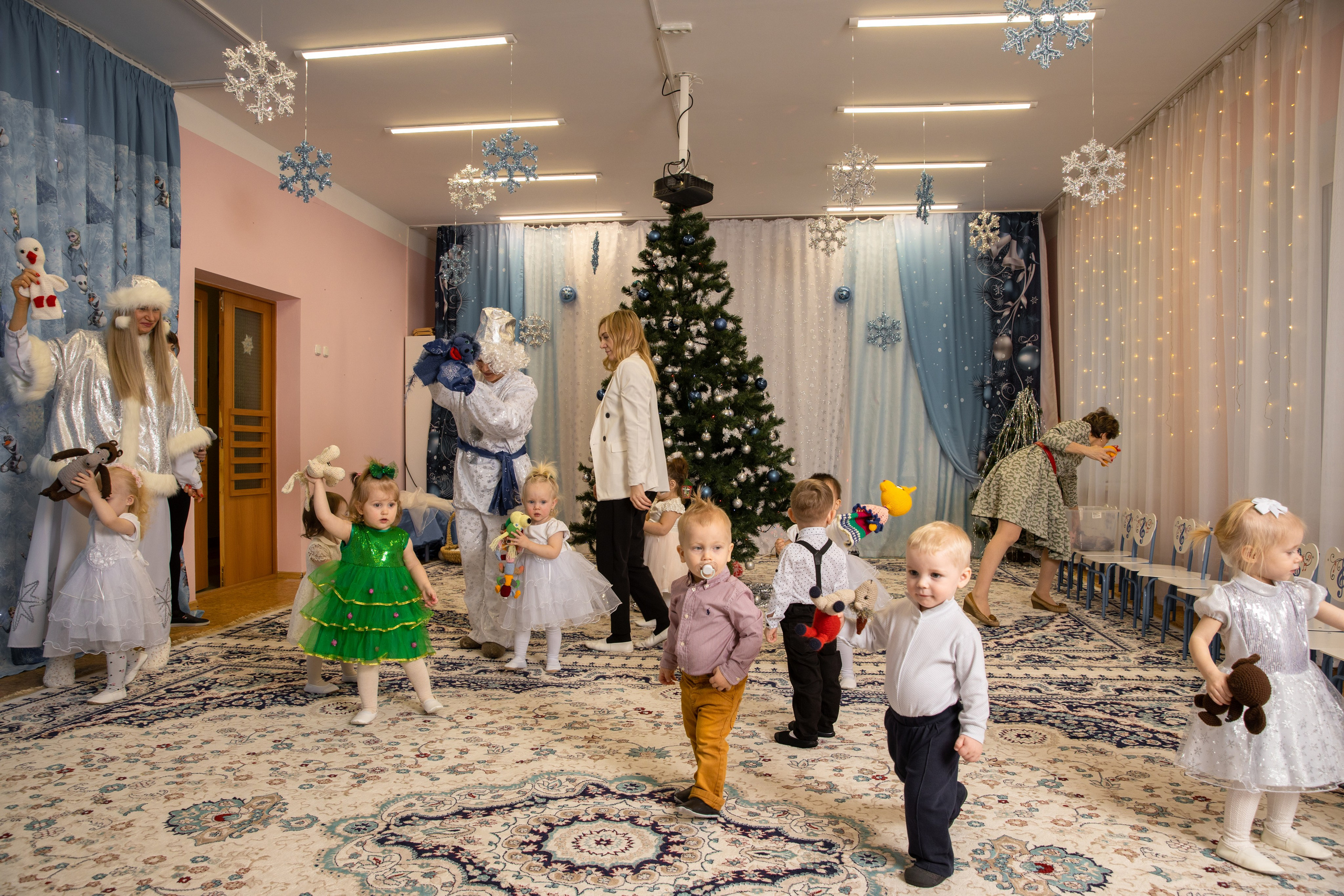 Новогодний утренник Успех. Фотограф в Железнодорожном и Балашихе