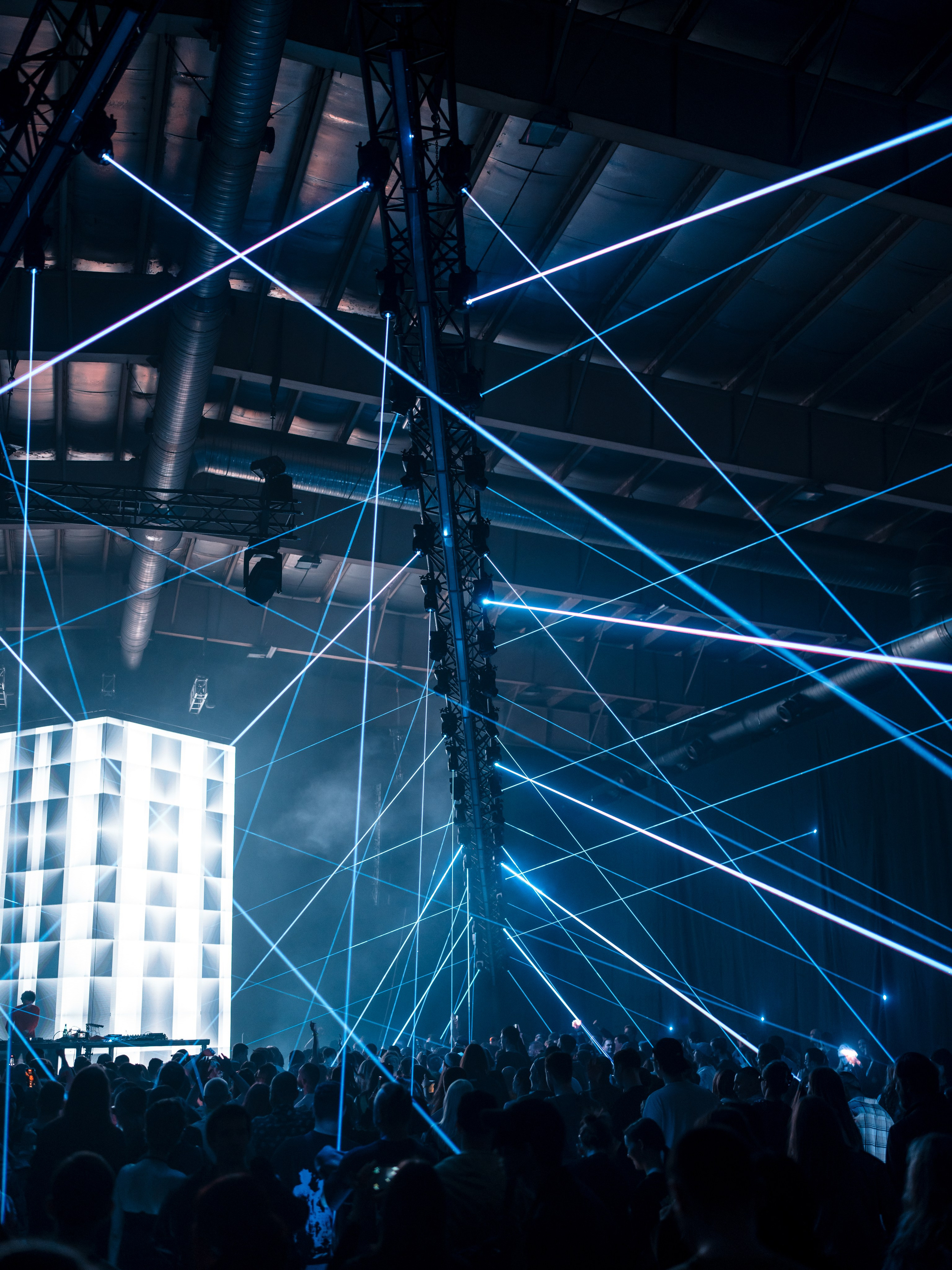 NUR 2025. @tomrus: Рустам Шагиморданов — фотограф