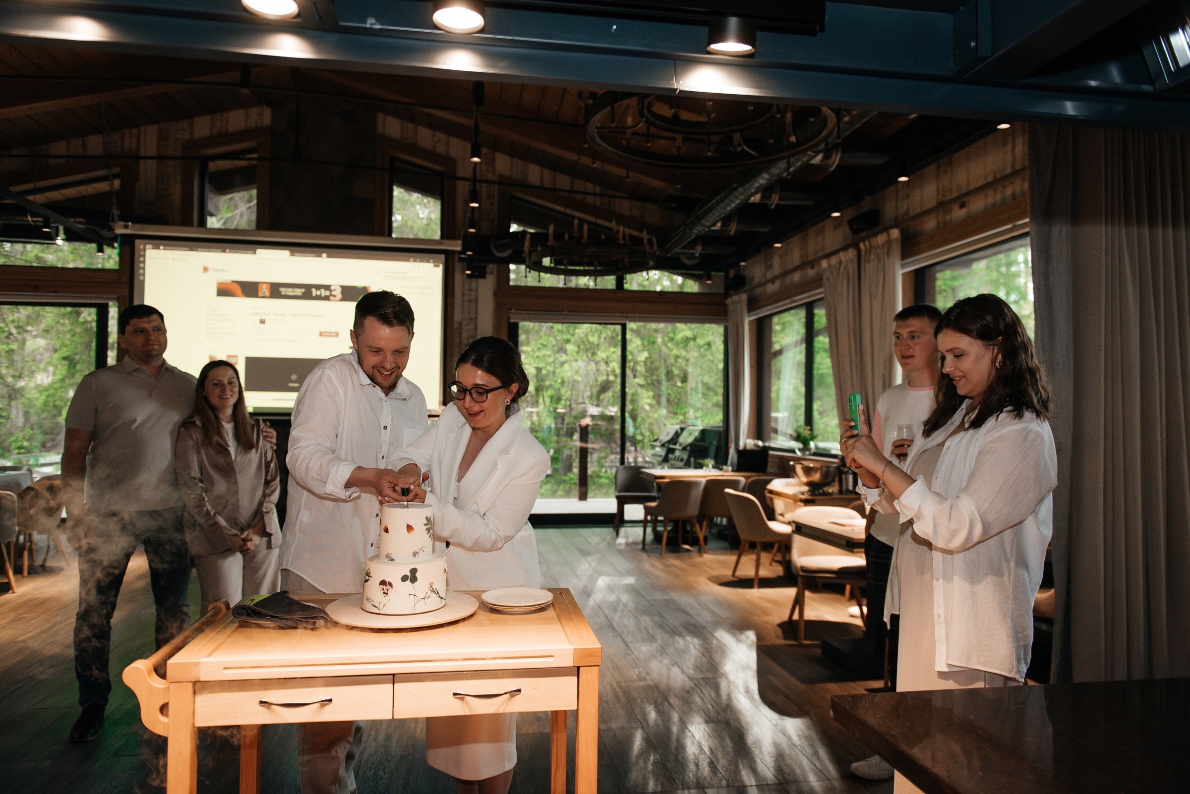 свадебный ужин в ресторане Чаща в Охта парке