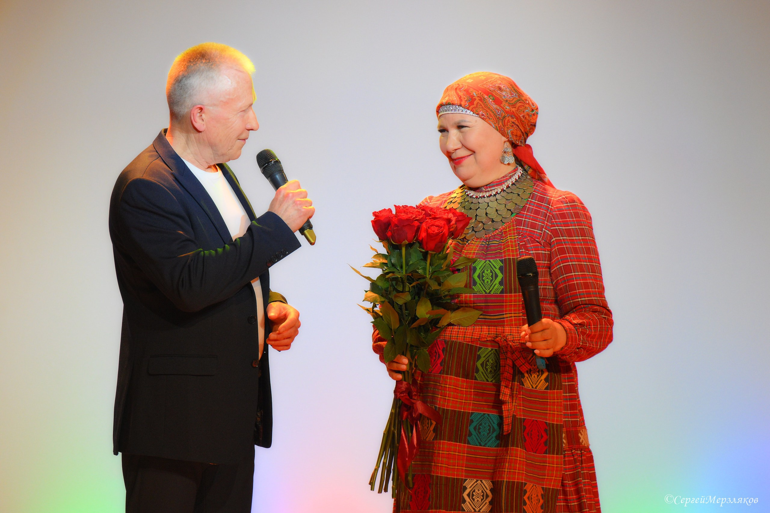 Концерт Марии Толстухиной. Ижевск 07.04.2024 ДК Строитель. Спортивный репортажный фотограф в Ижевске Сергей Мерзляков