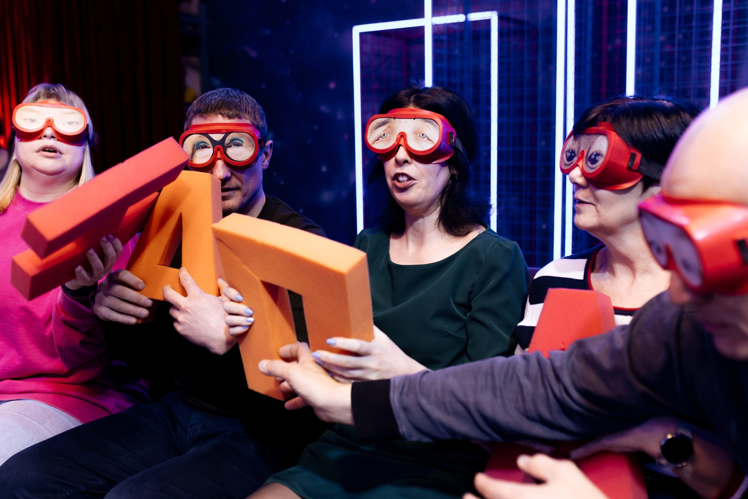 Игра «Кто круче?!» | 12.02.2025. Галерея Фантим