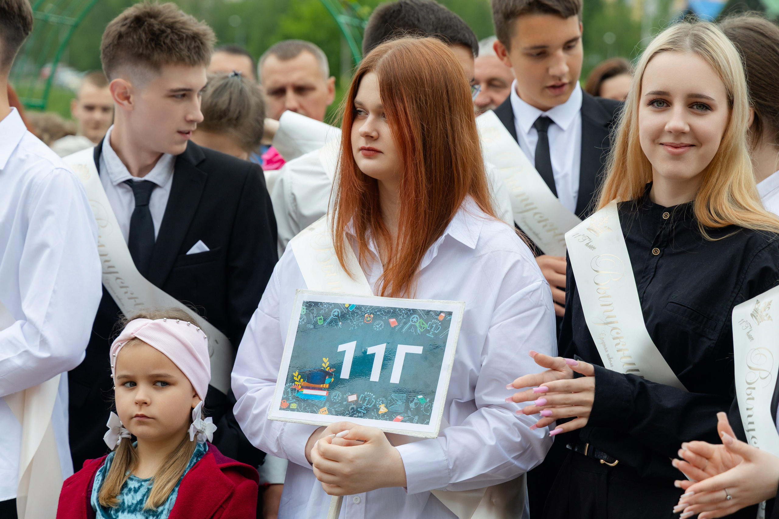 Последний звонок 2025 в Минске. Свадебный фотограф в Минске/Беларуси Сергей Спиридонов