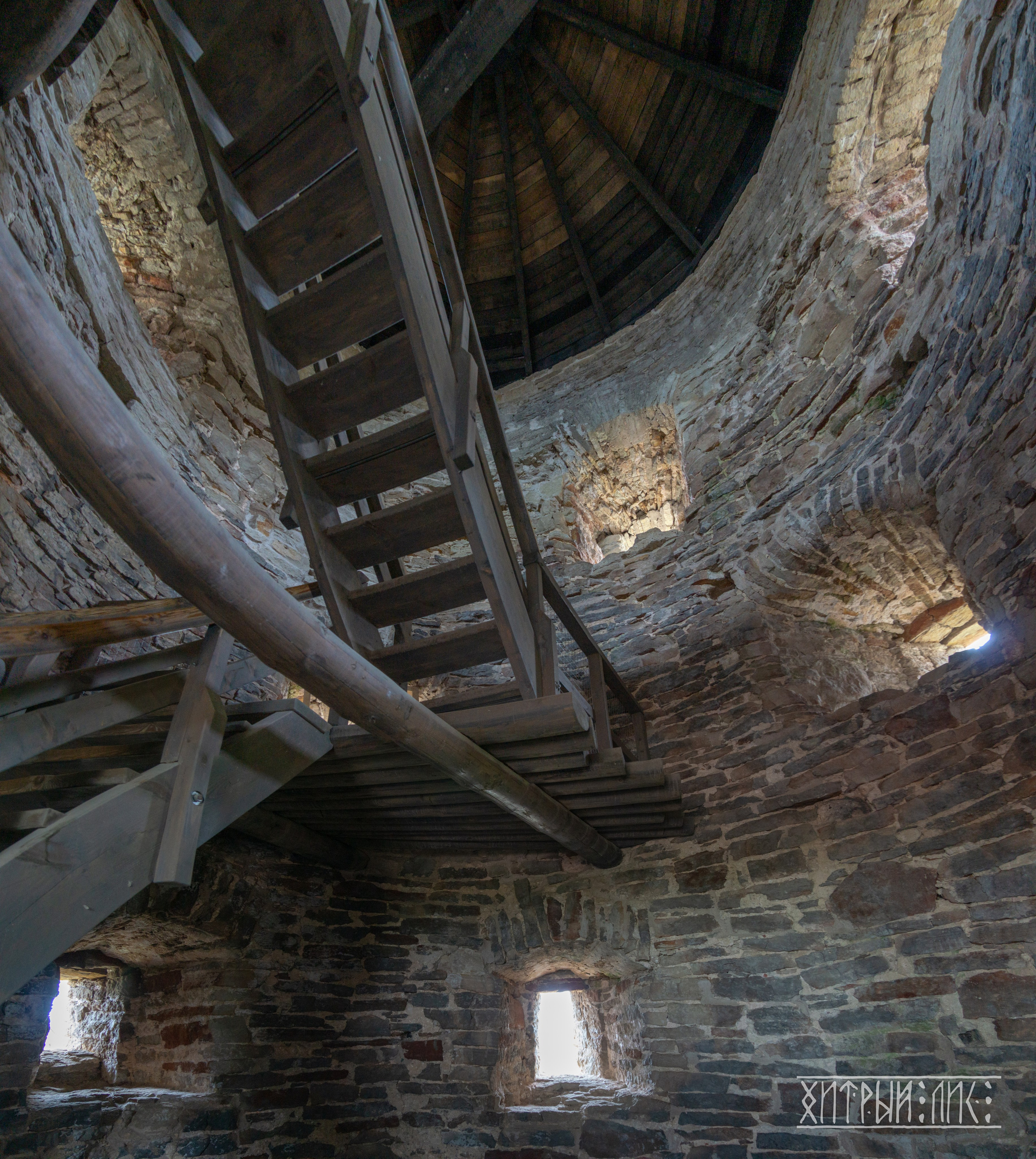 Изборск- Печоры-Псков-Новгород-Торжок. Фотограф-путешественник Самойлов Максим «Sly Fox»