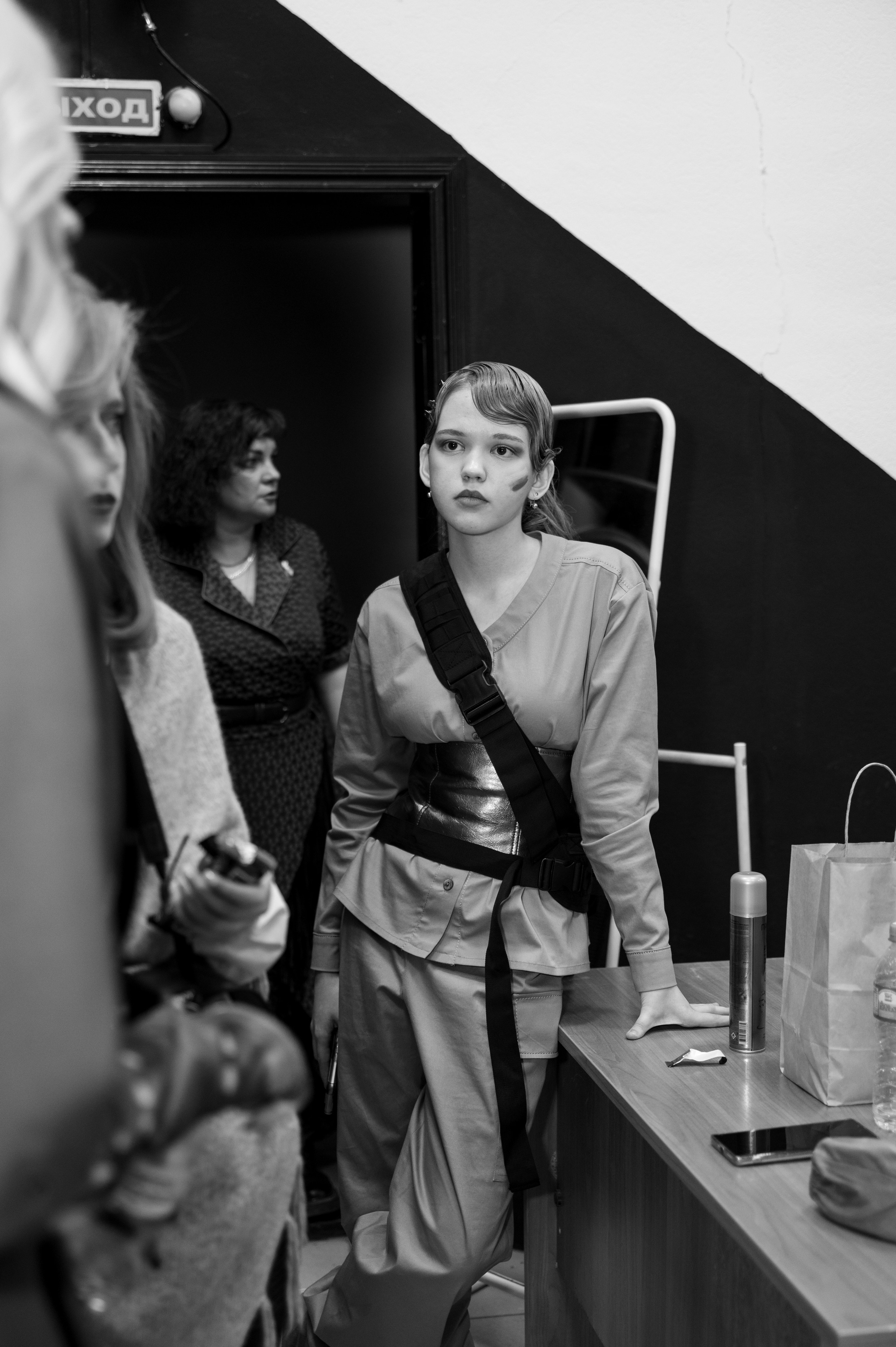 Закрытый показ милитари «Своя трансформация» дизайнера Юлии Бойченко | 24.04.2025. Фотограф в Омске Елизавета Кириллова