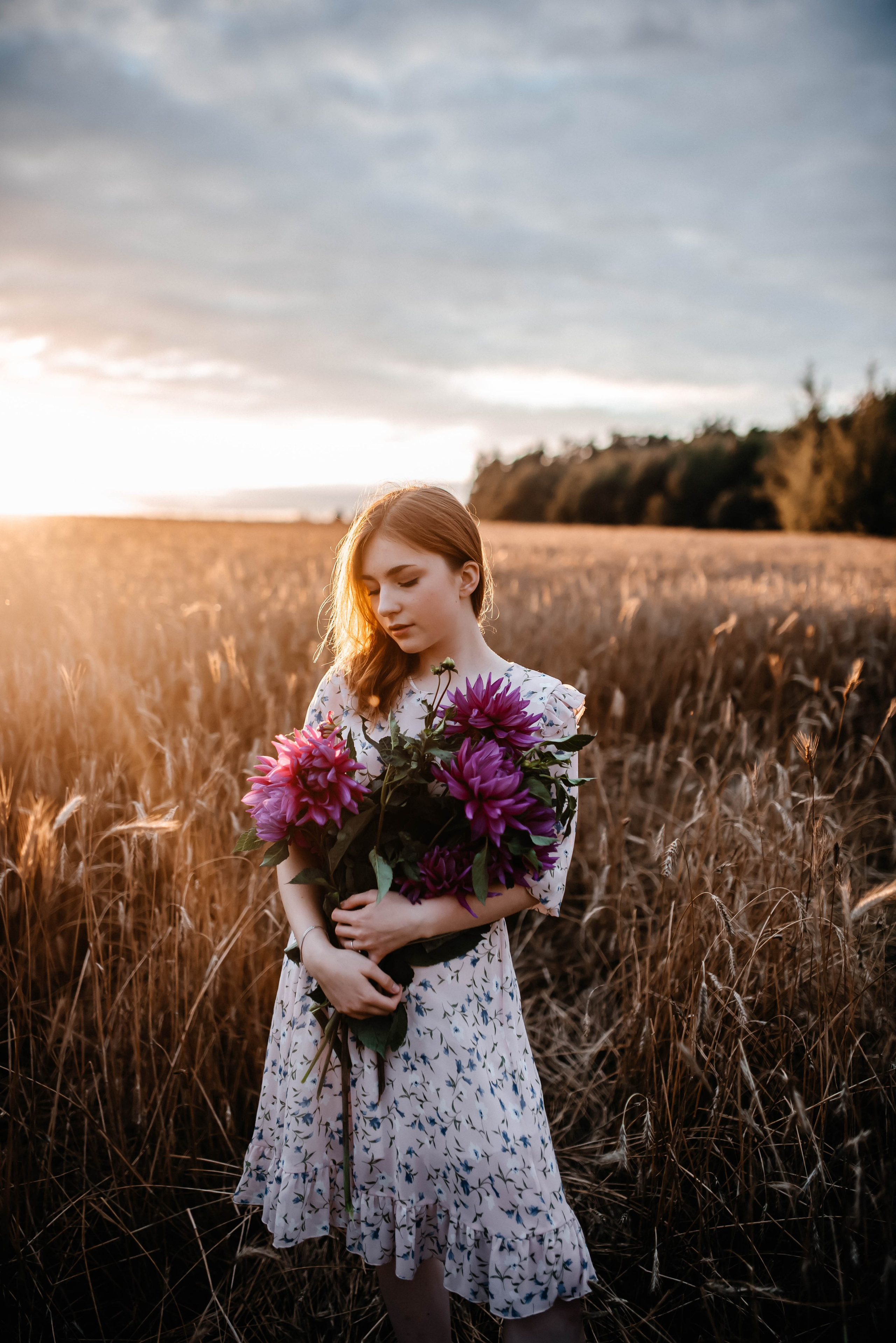 Маша, лето, закат. Главная