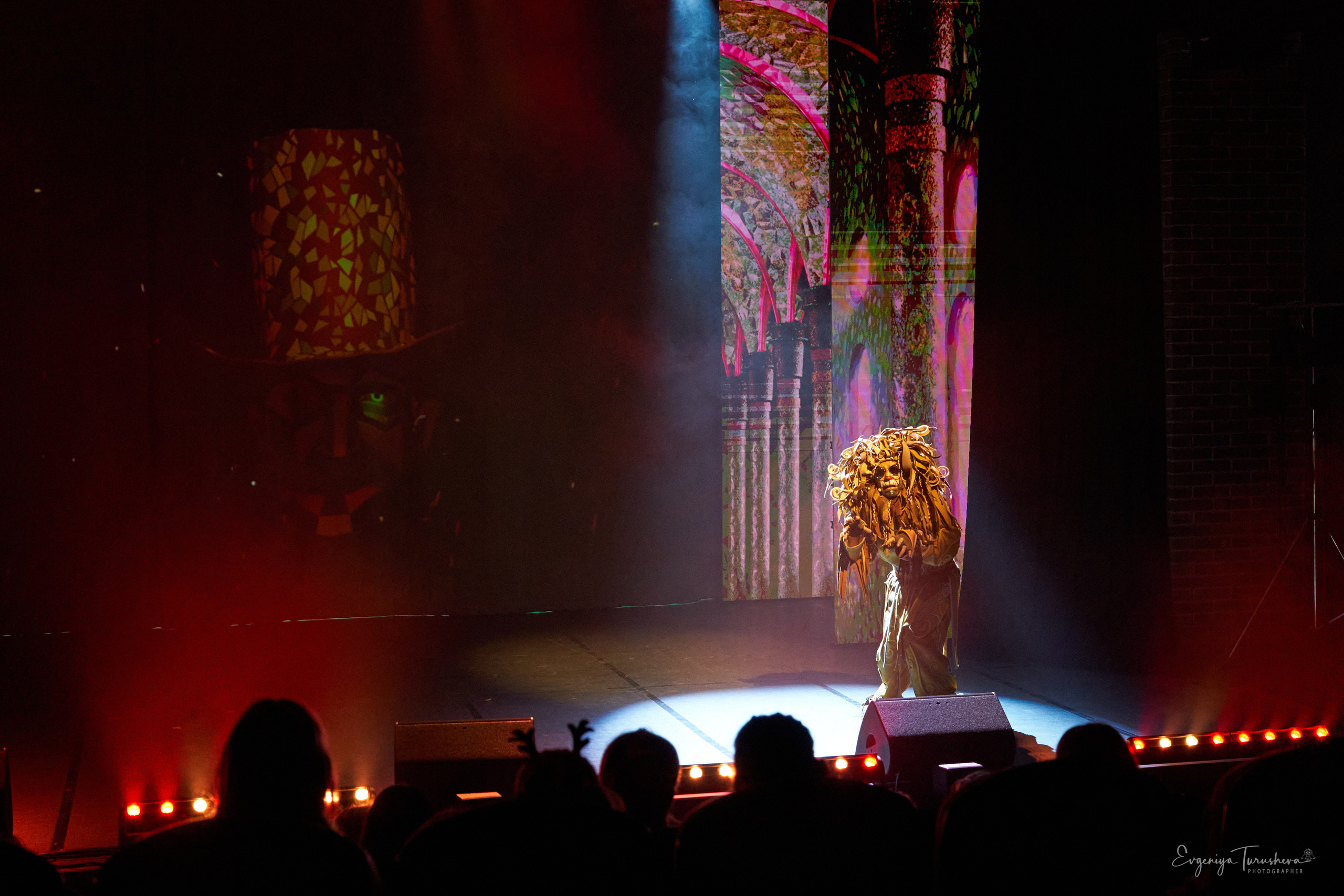 Волшебник изумрудного города. Фотограф Евгения Турушева