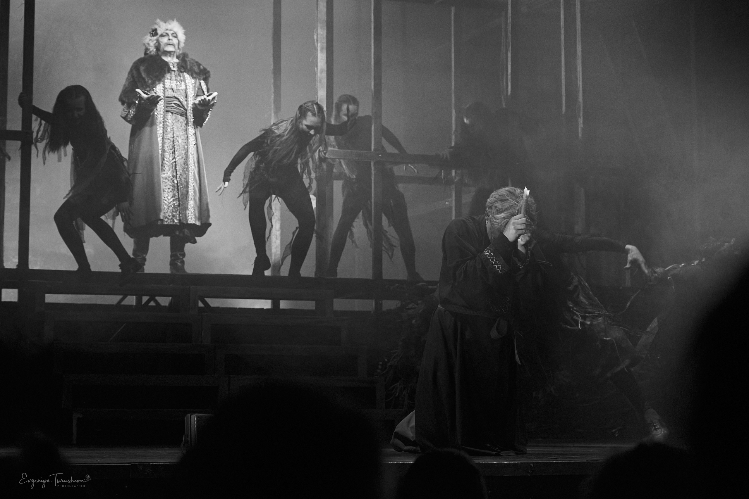 Мюзикл Вий (Stairway, 5.03.22). Фотограф Евгения Турушева