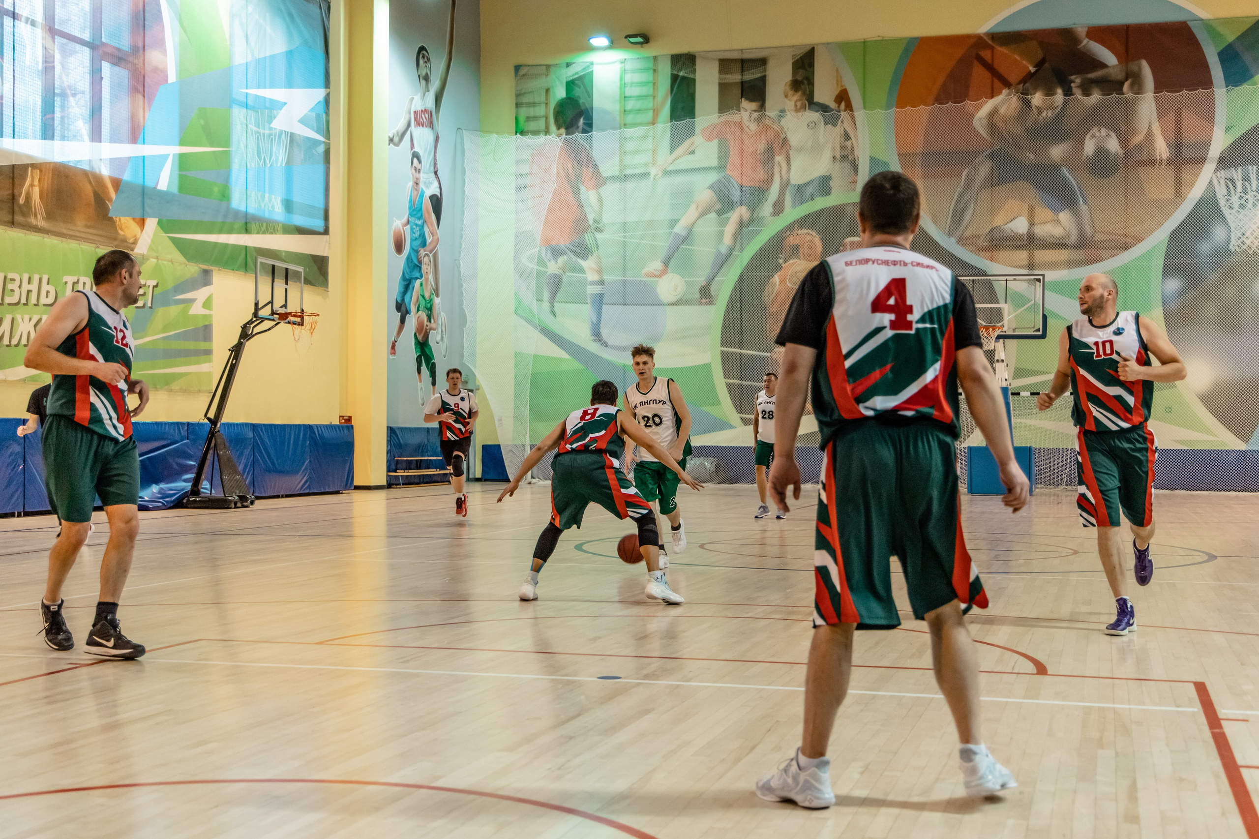 Соревнования по баскетболу в рамках городской спартакиады. Фотограф в Губкинском | Александра Артамонова