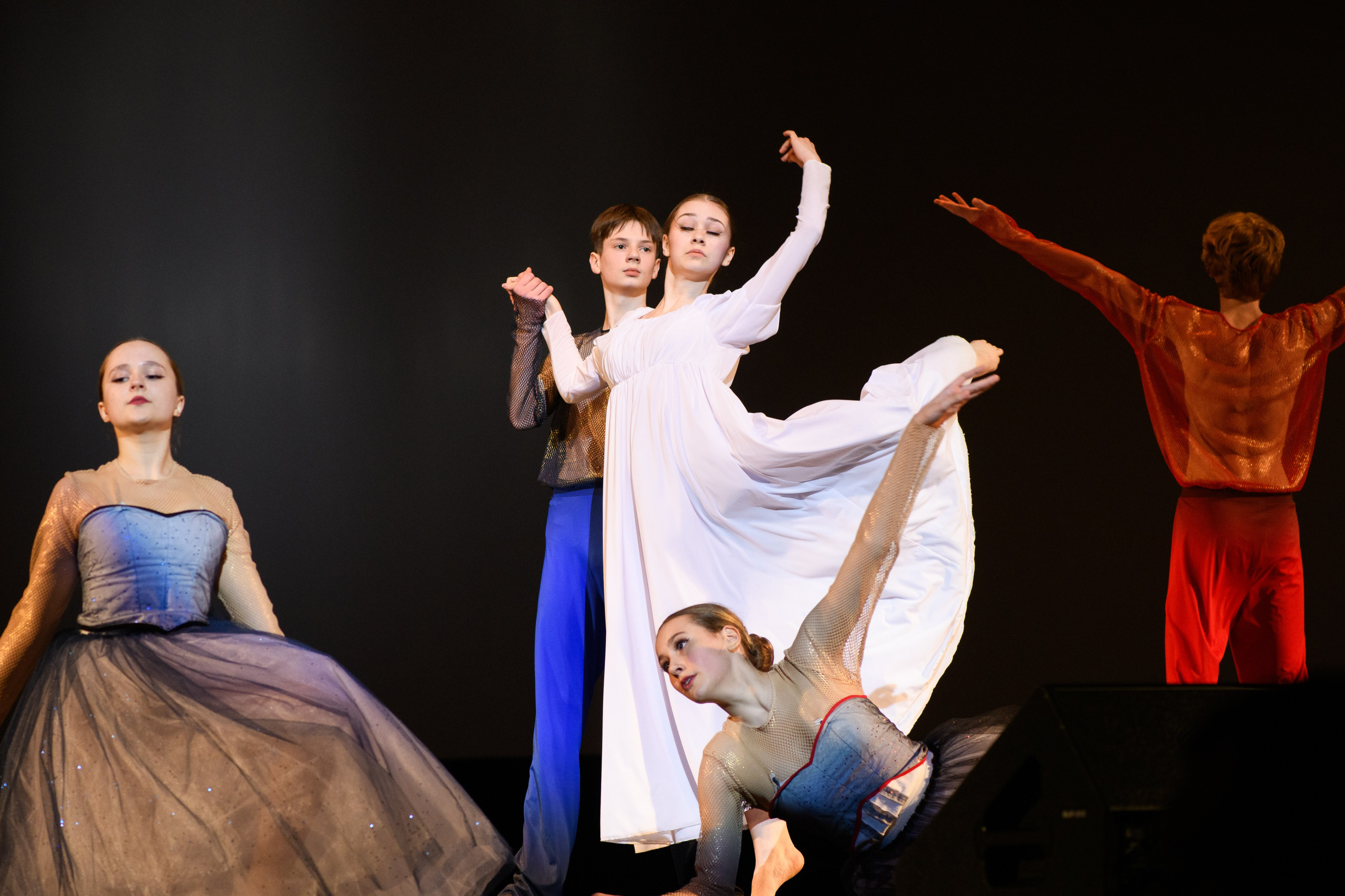 23 апреля, часть 2, БКЗ Октябрьский, г. Санкт-Петербург. Золотое яблочко