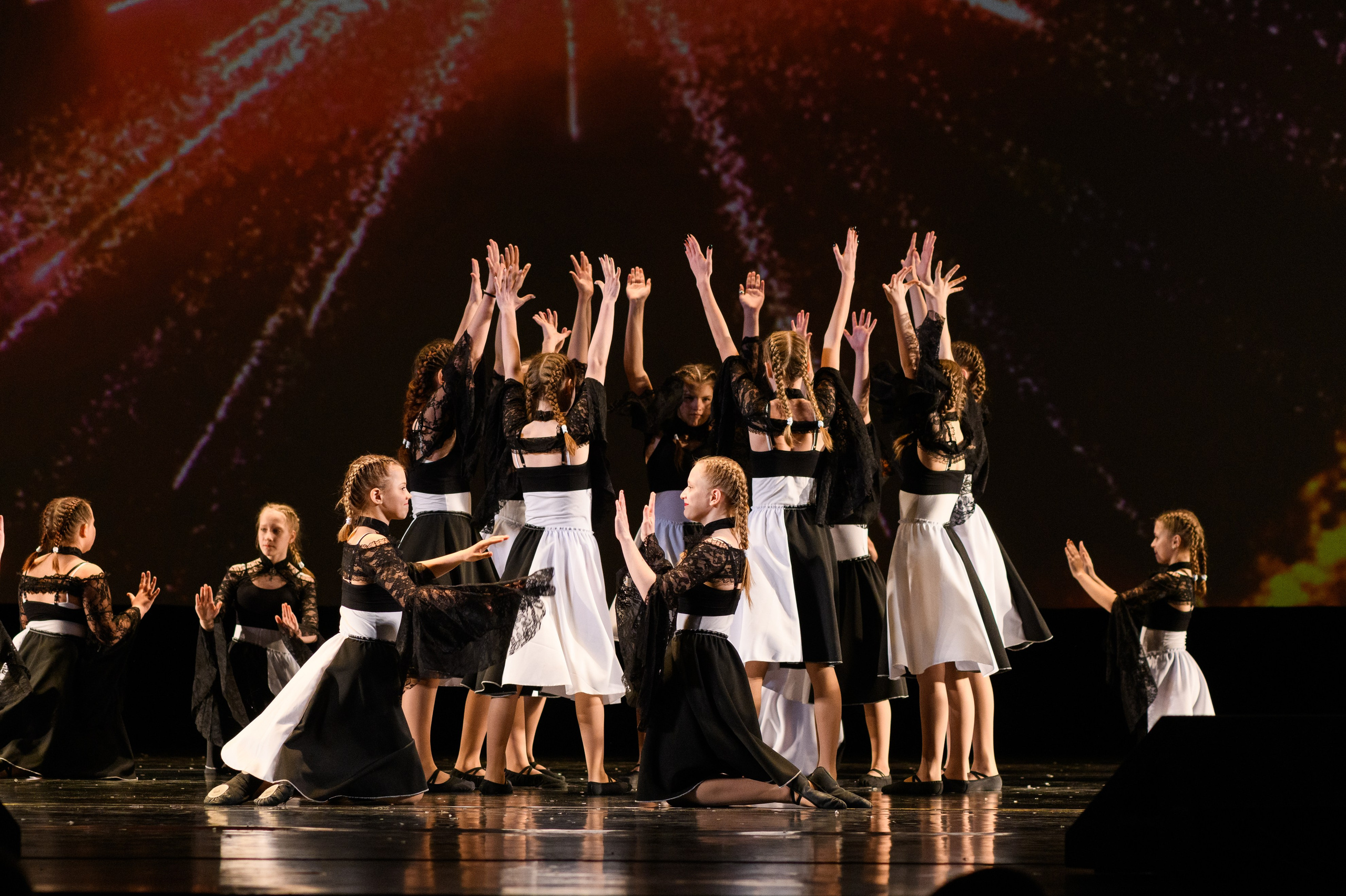 23 апреля, часть 2, БКЗ Октябрьский, г. Санкт-Петербург. Золотое яблочко