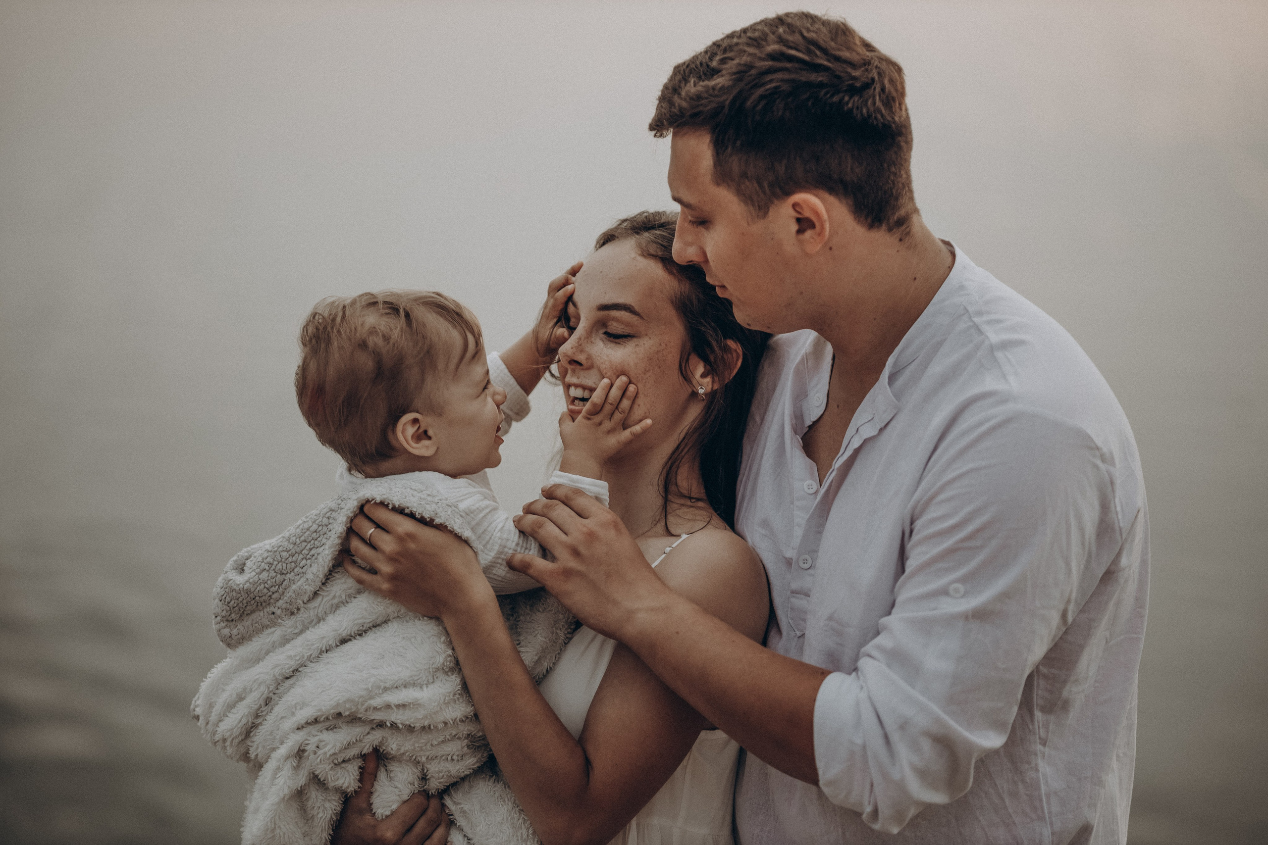 После дождя всегда светит солнце. Семейный фотограф в Брянске Зурилина Екатерина