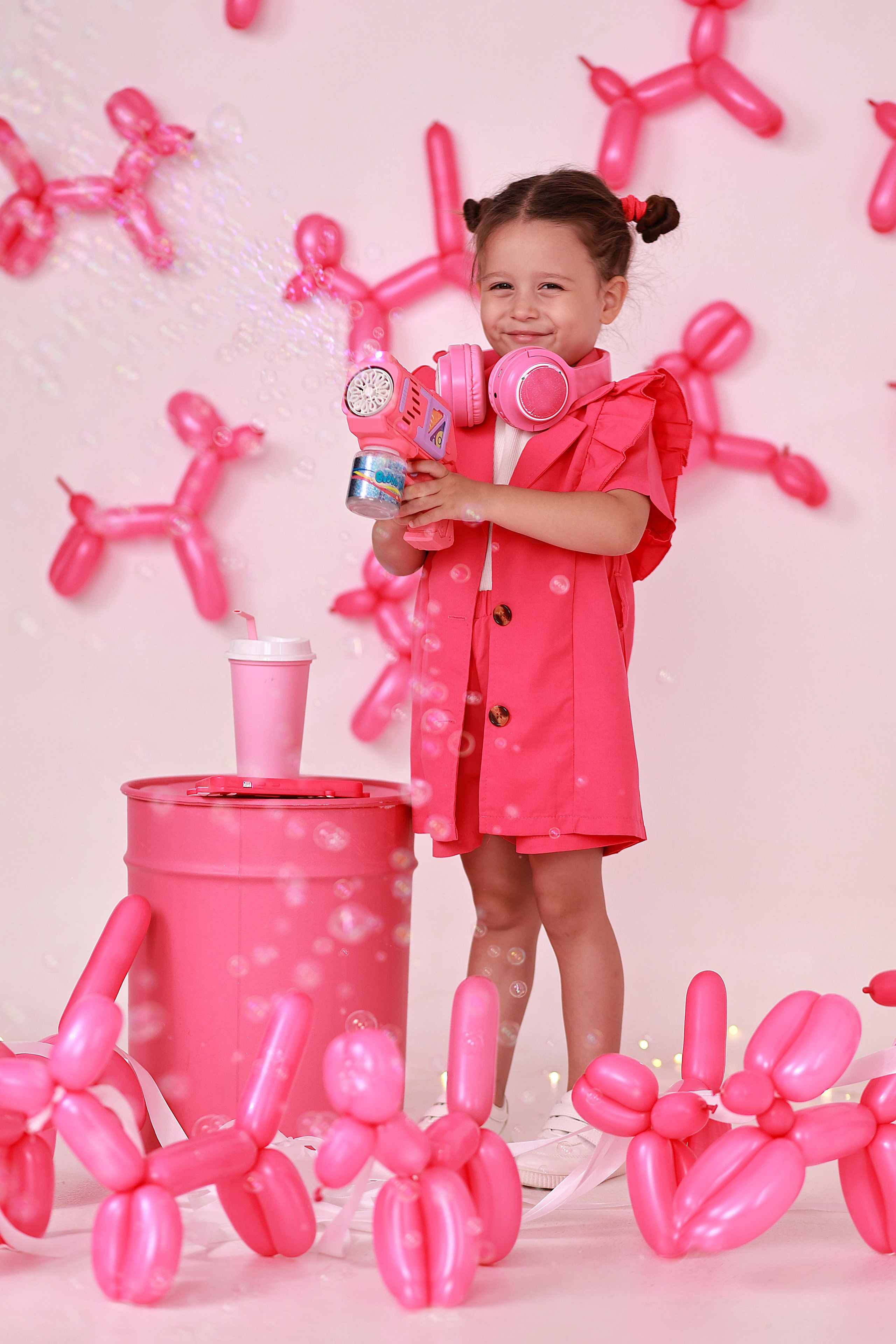 Pink Bubble dog. Детский семейный фотограф Краснодар