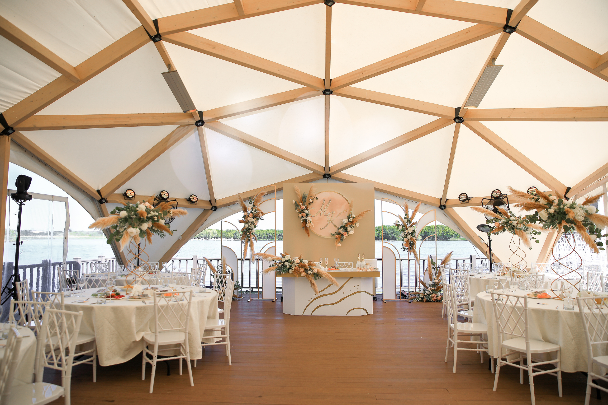 Максим и Ксения. Фотограф в Саратове — Свадьба, выпускной, заказать 89376325252