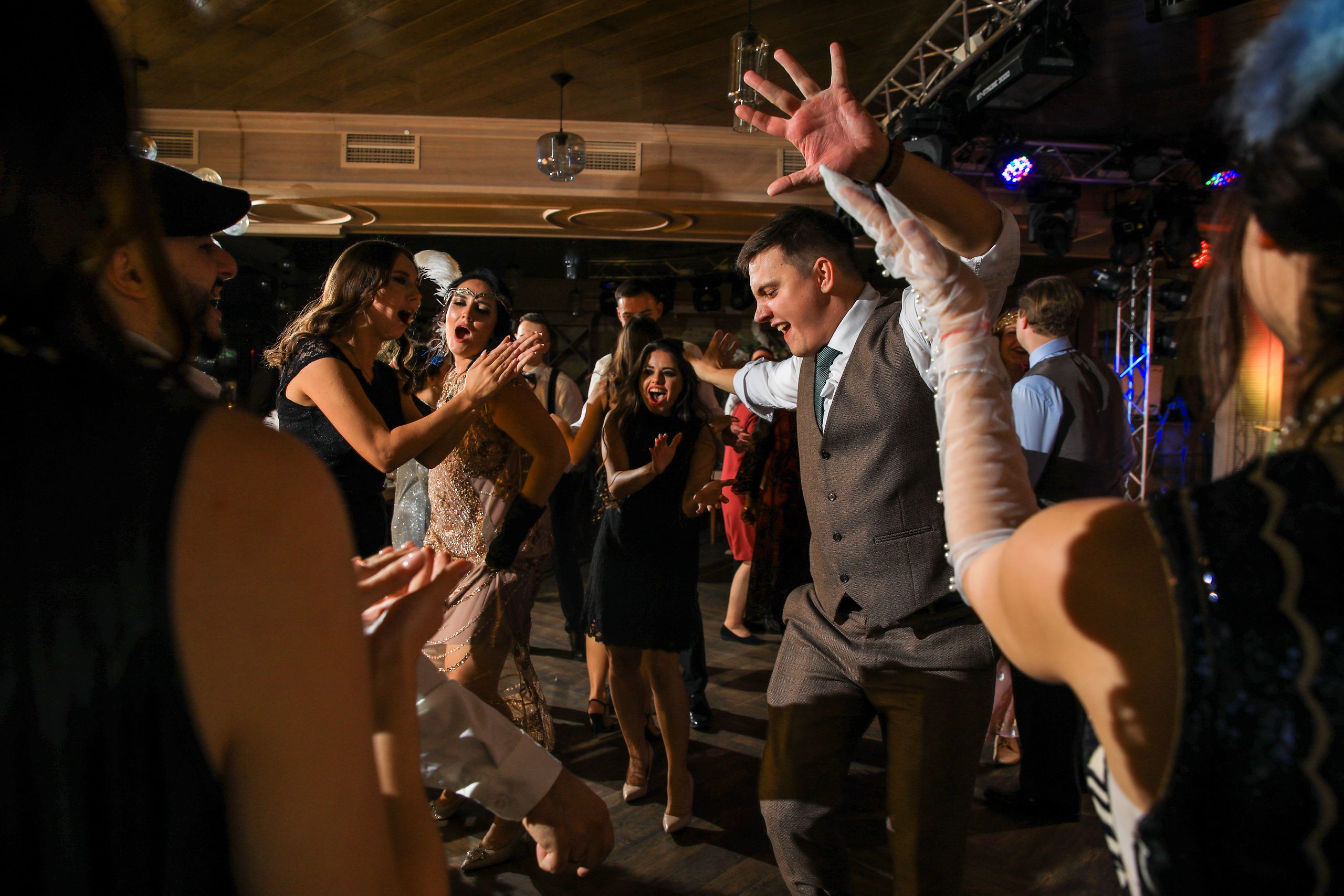 Эдуард и Лиза. Фотограф в Саратове — Свадьба, выпускной, заказать 89376325252