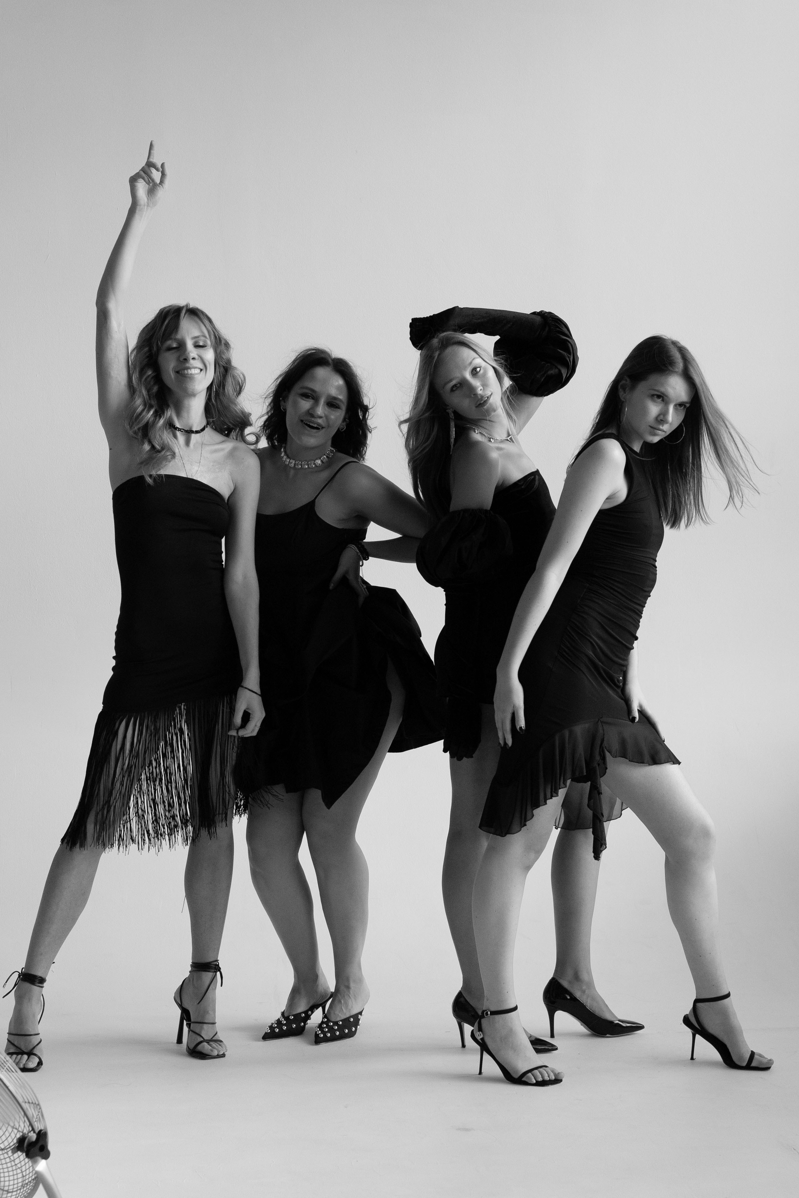 Girls. Photographer in Tbilisi Saint-Petersburg Worldwide — Elena Golubeva