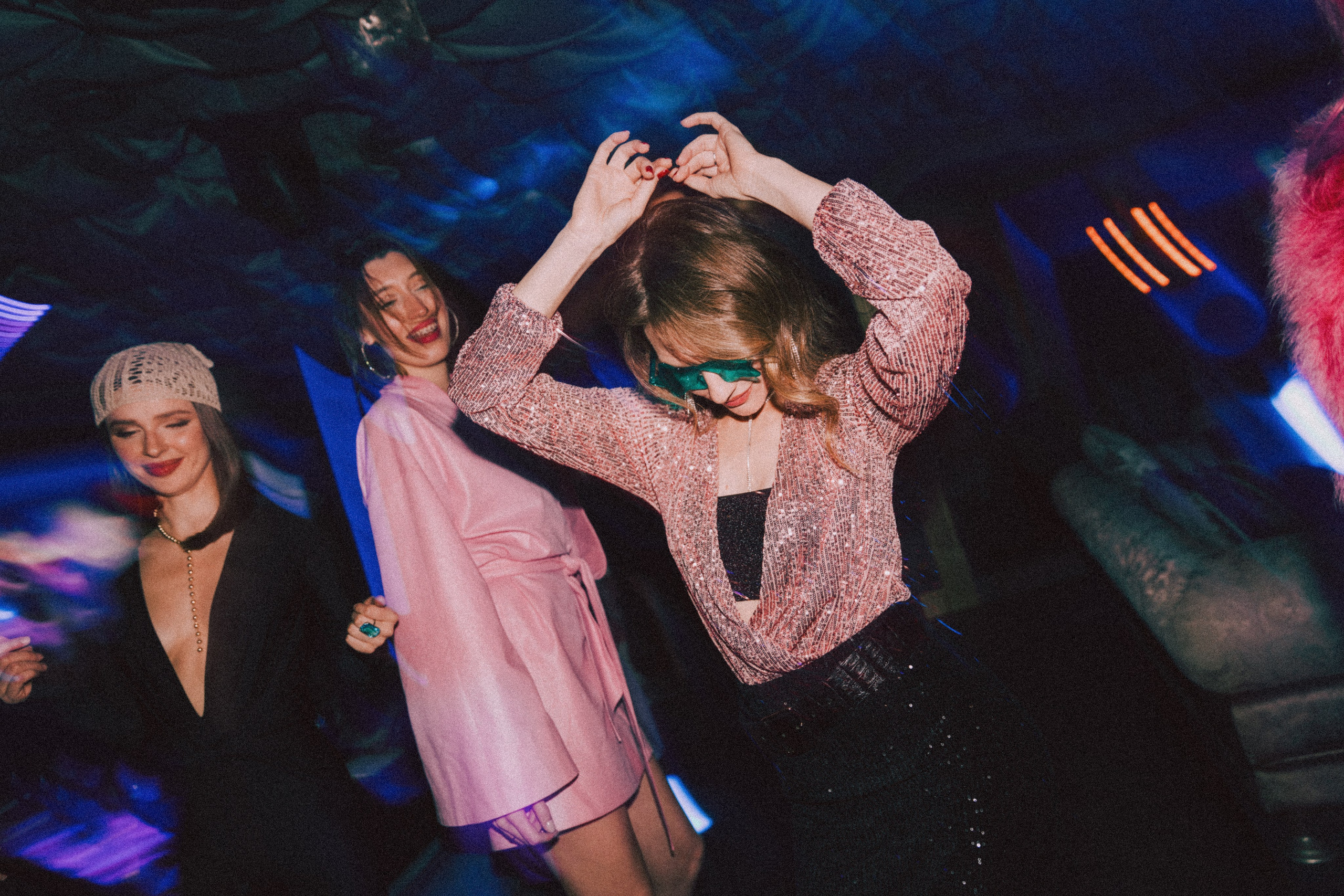 Happy Birthday (в стиле Studio 54). Свадебные фотографы в Гомеле и Минске Сергей и Анастасия Фещенок