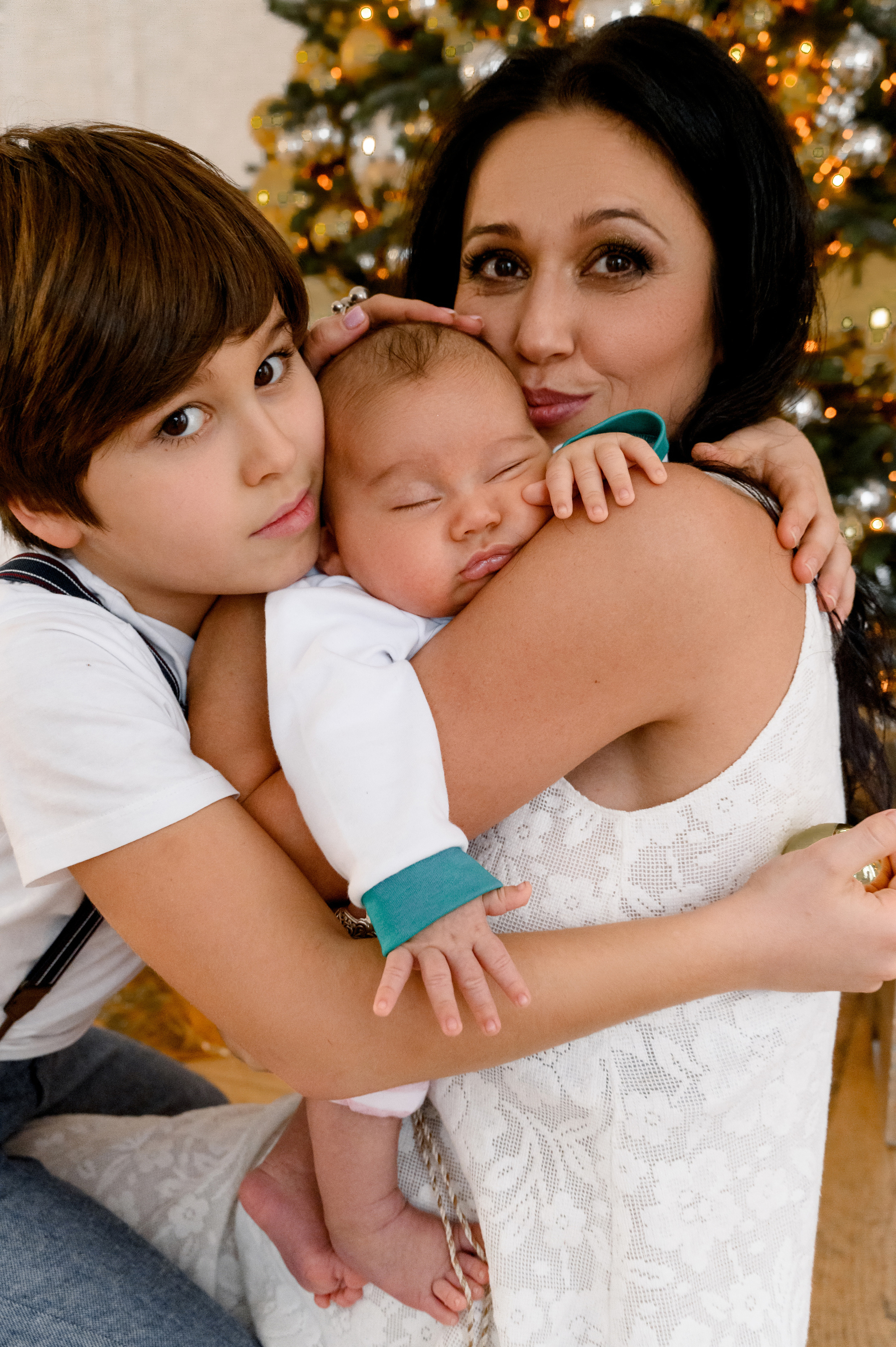 Юля семьей. Профессиональный фотограф беременности в СПБ. Стильные фотосессии беременности в стиле минимализм и классическая фотография