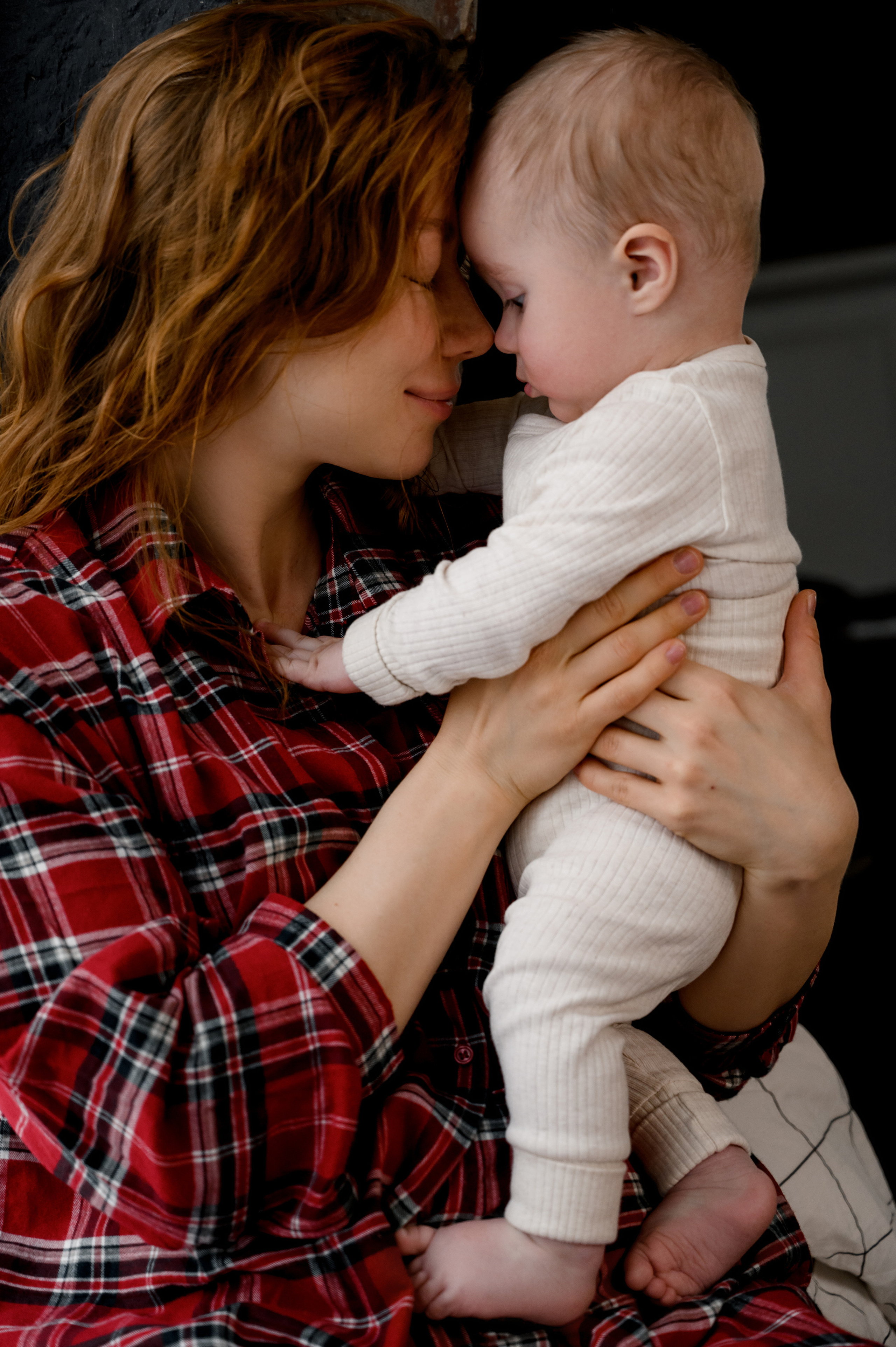 Отзывы о работе фотографа Ивановой Маргариты. Профессиональный фотограф беременности в СПБ. Стильные фотосессии беременности в стиле минимализм и классическая фотография