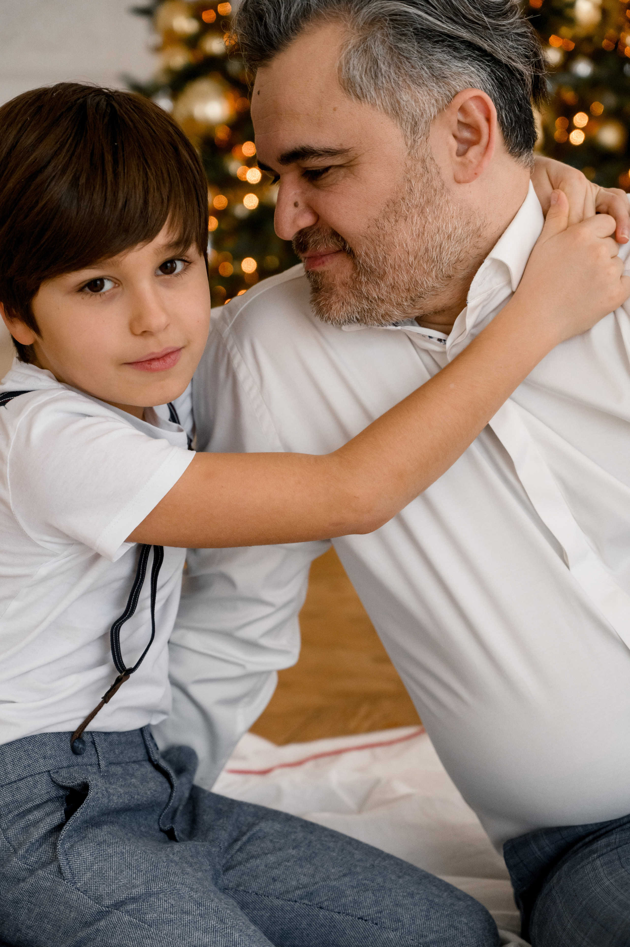 Юля семьей. Профессиональный фотограф беременности в СПБ. Стильные фотосессии беременности в стиле минимализм и классическая фотография