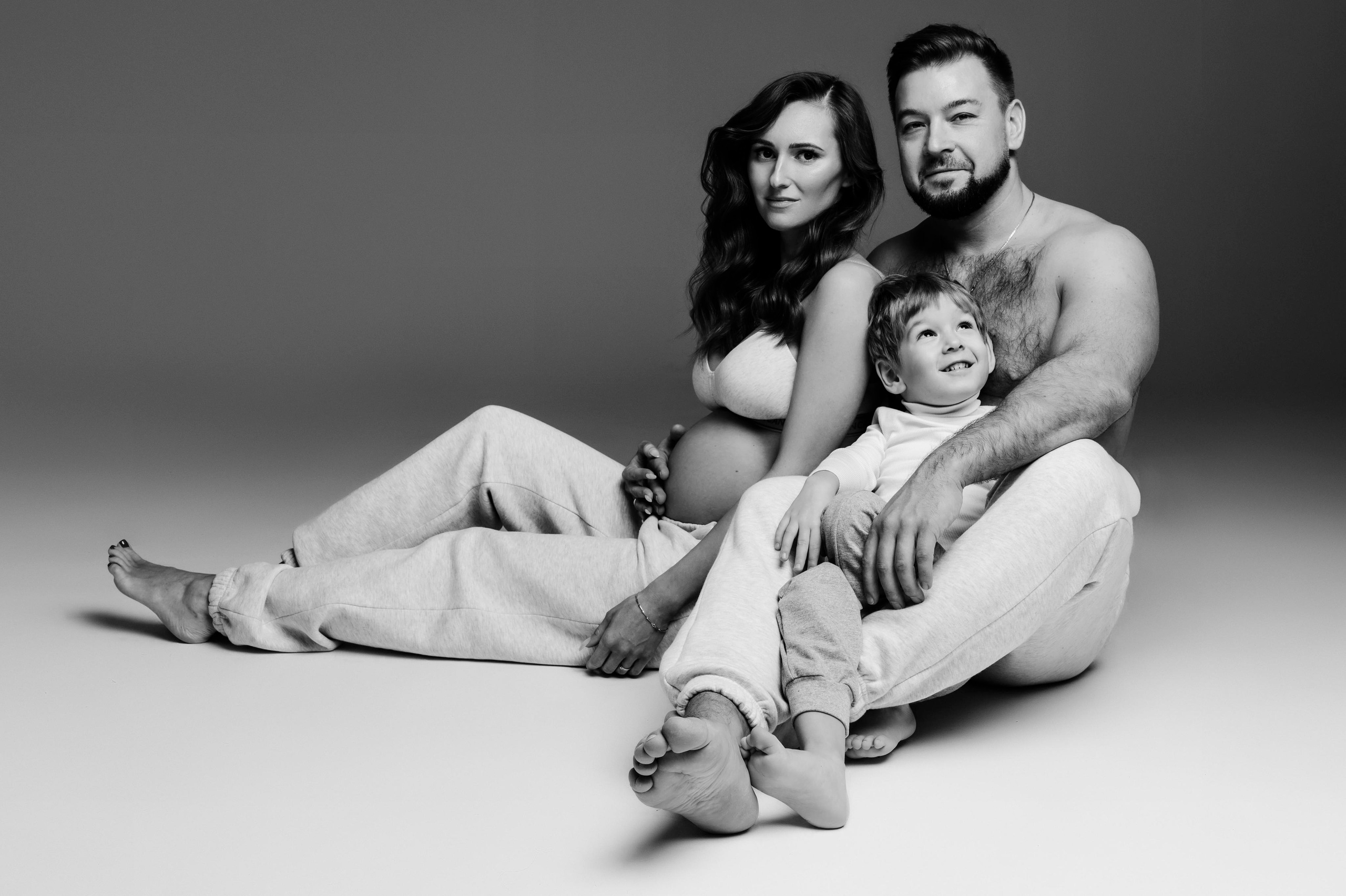 Галина. Профессиональный фотограф беременности в СПБ. Стильные фотосессии беременности в стиле минимализм и классическая фотография