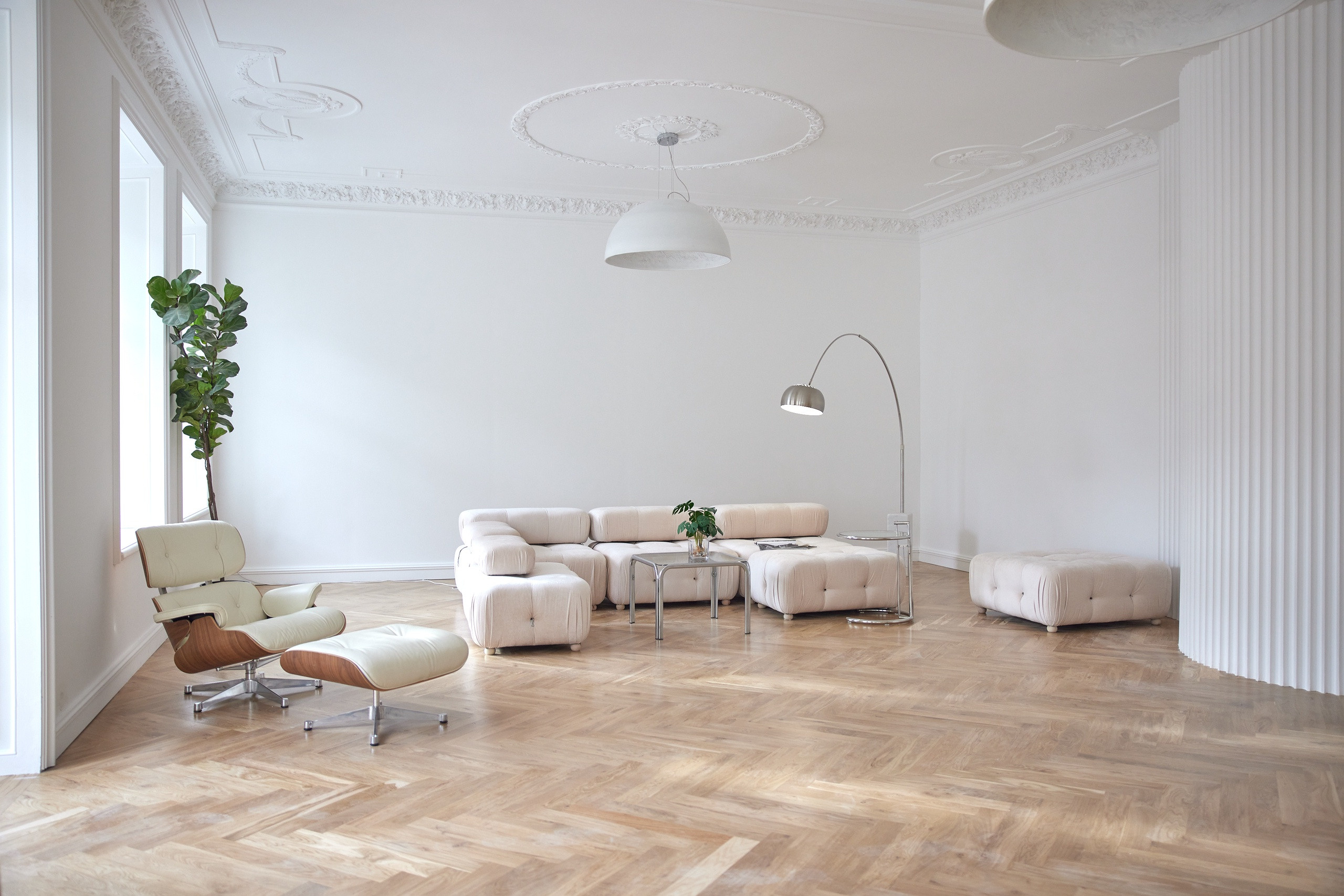 SKYPOINT STUDIO. Профессиональный фотограф беременности в СПБ. Стильные фотосессии беременности в стиле минимализм и классическая фотография