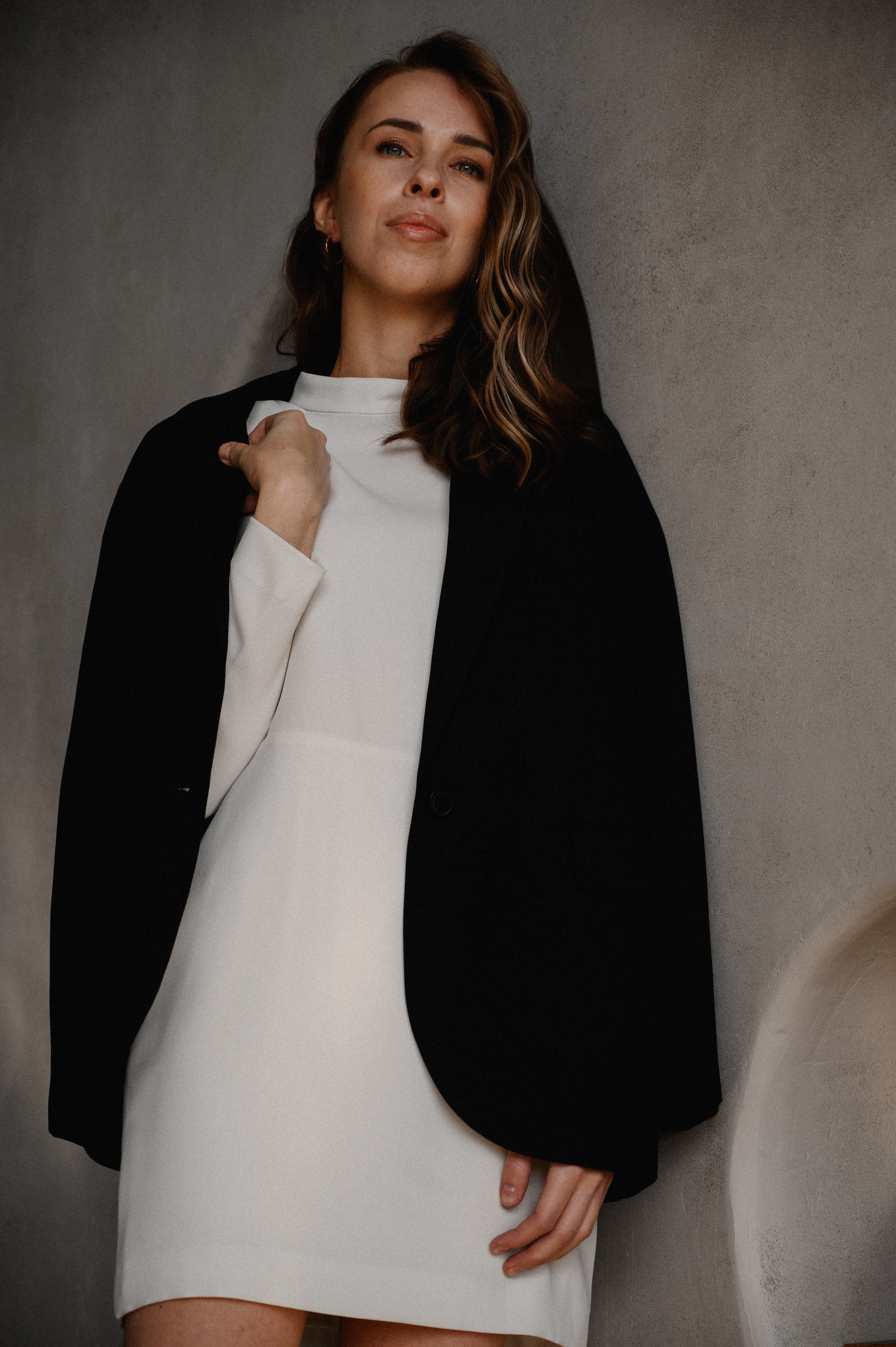 Екатерина. Профессиональный фотограф беременности в СПБ. Стильные фотосессии беременности в стиле минимализм и классическая фотография