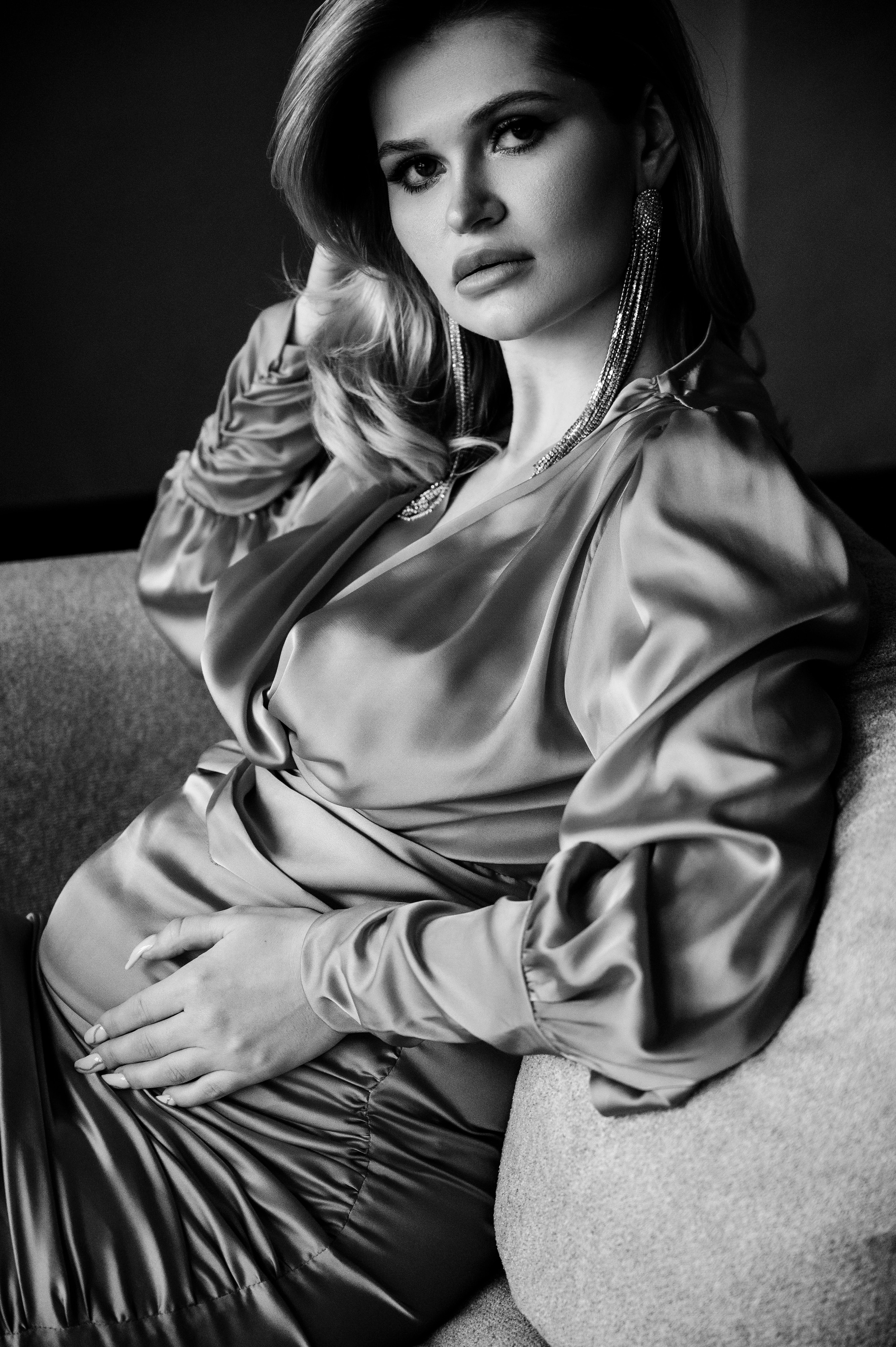 Профессиональный семейный и беременный фотограф в Санкт-Петербурге — Маргарита Иванова. Индивидуальные фотосессии под ключ: от образа до гот. Профессиональный фотограф беременности в СПБ. Стильные фотосессии беременности в стиле минимализм и классическая фотография