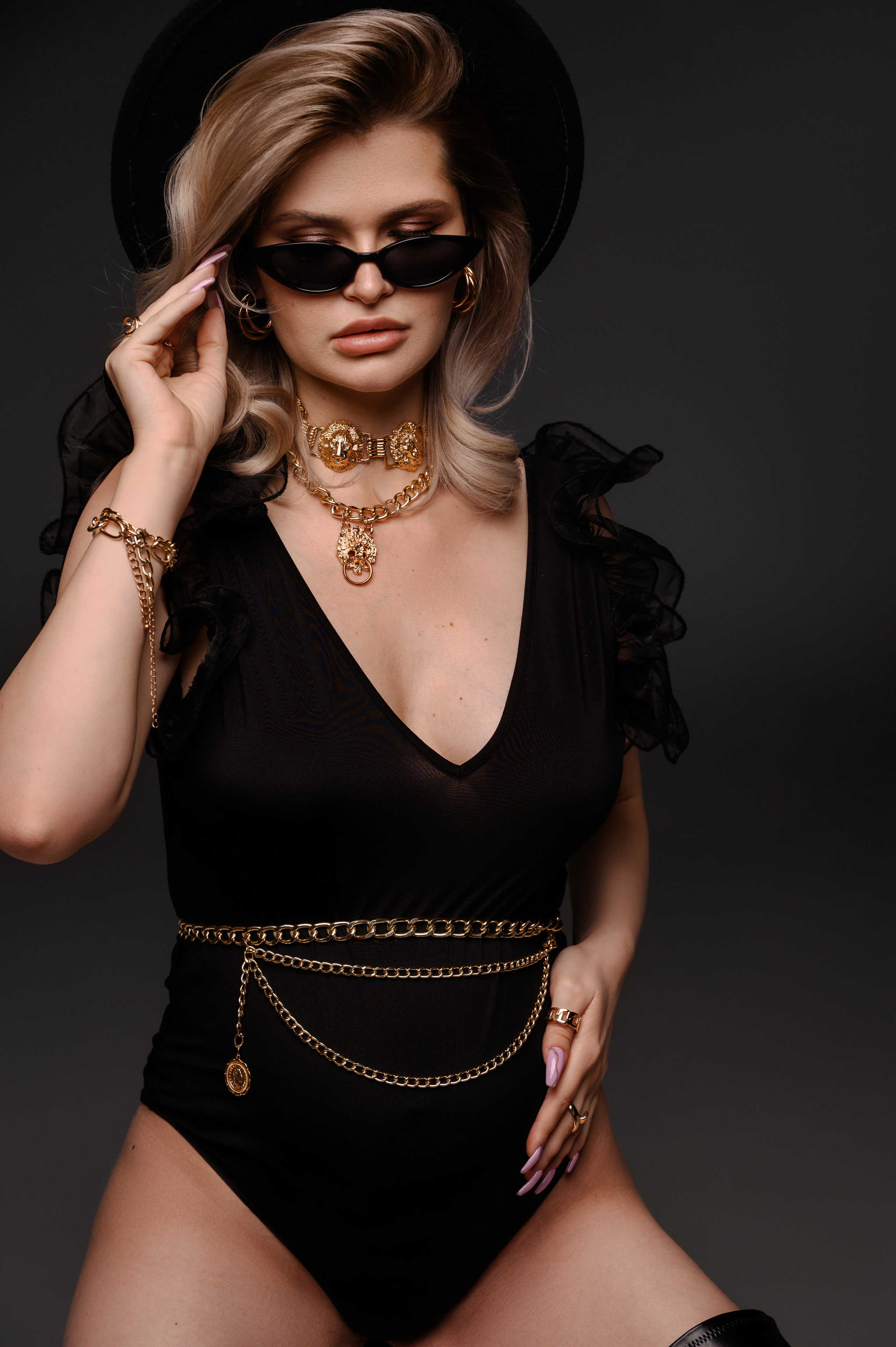 Профессиональный семейный и беременный фотограф в Санкт-Петербурге — Маргарита Иванова. Индивидуальные фотосессии под ключ: от образа до гот. Профессиональный фотограф беременности в СПБ. Стильные фотосессии беременности в стиле минимализм и классическая фотография