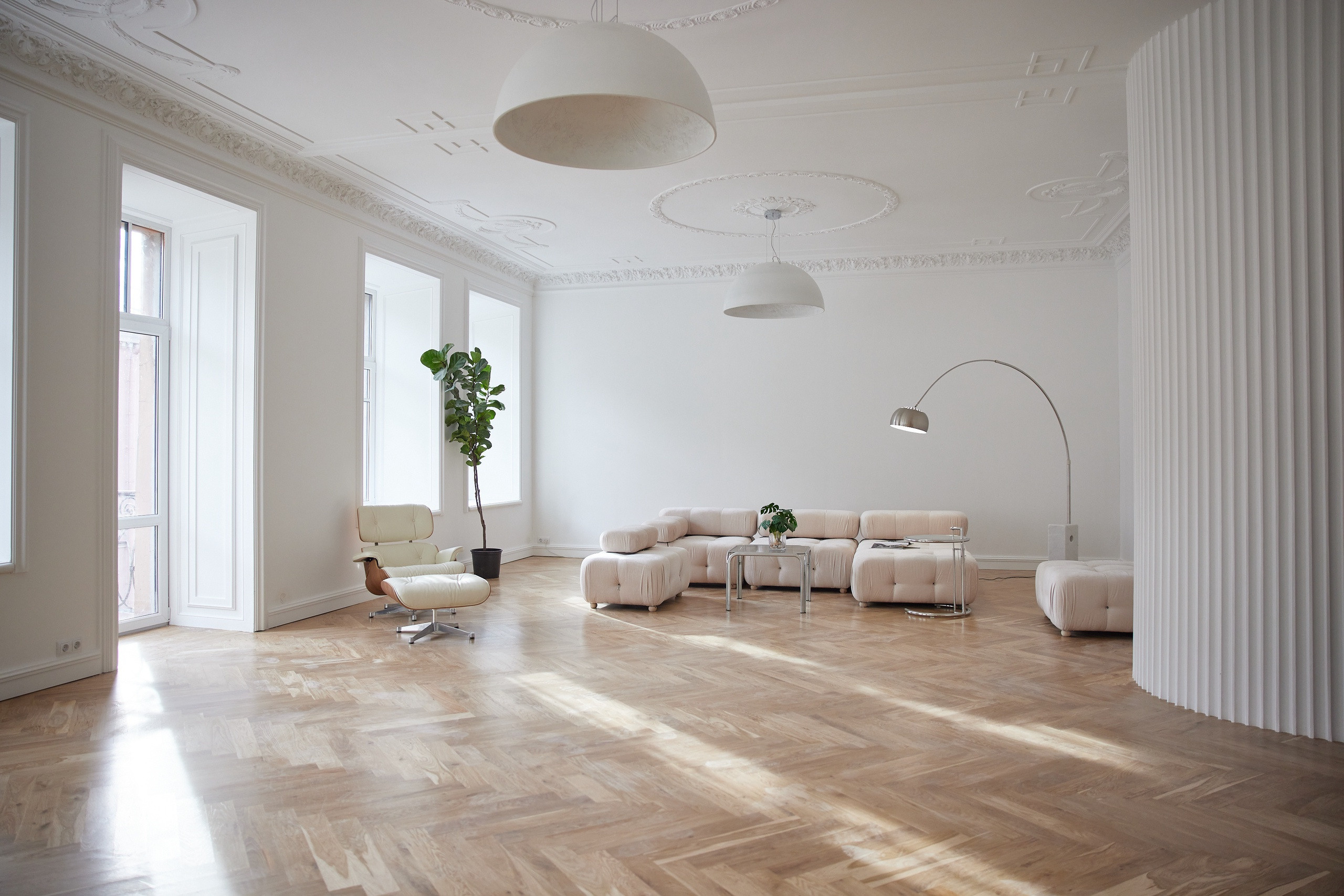 SKYPOINT STUDIO. Профессиональный фотограф беременности в СПБ. Стильные фотосессии беременности в стиле минимализм и классическая фотография