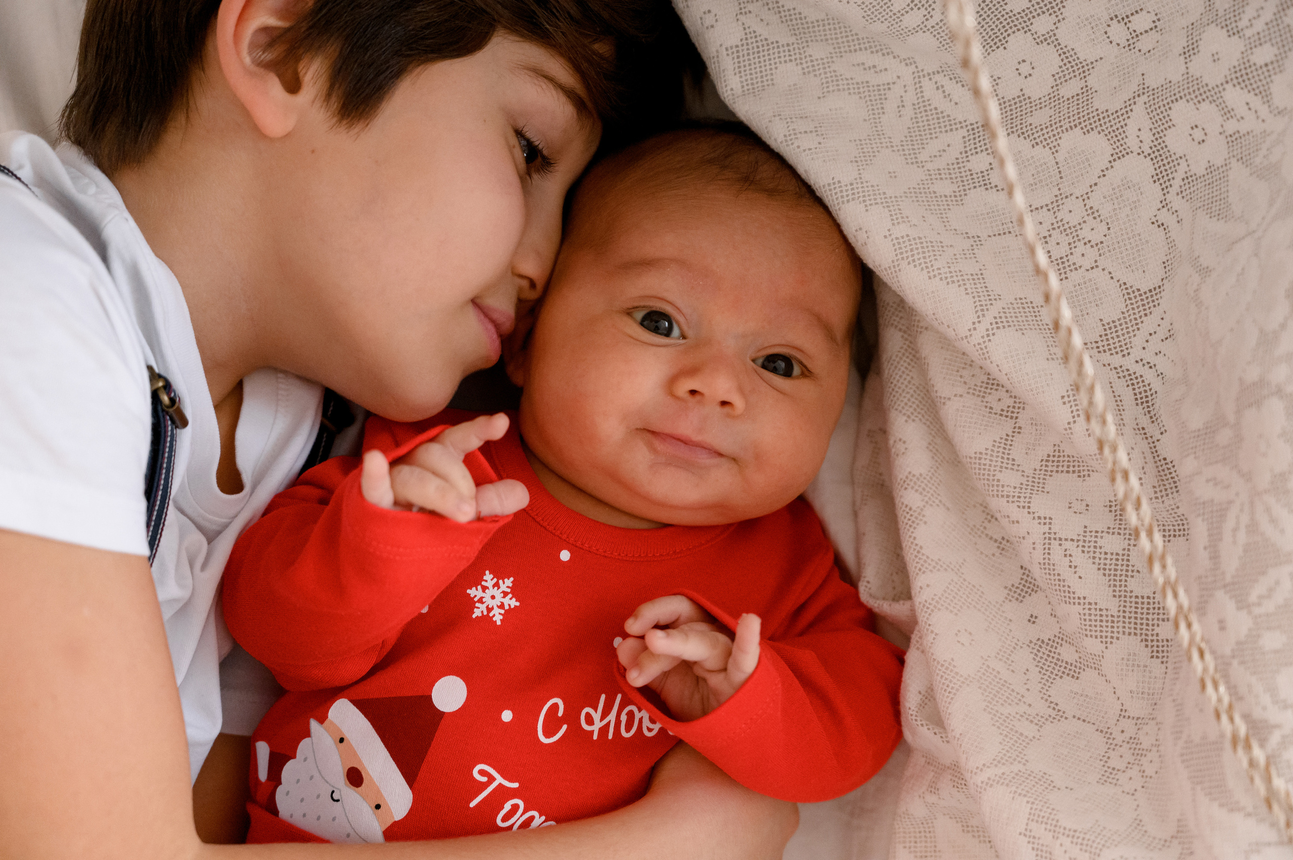Юля семьей. Профессиональный фотограф беременности в СПБ. Стильные фотосессии беременности в стиле минимализм и классическая фотография