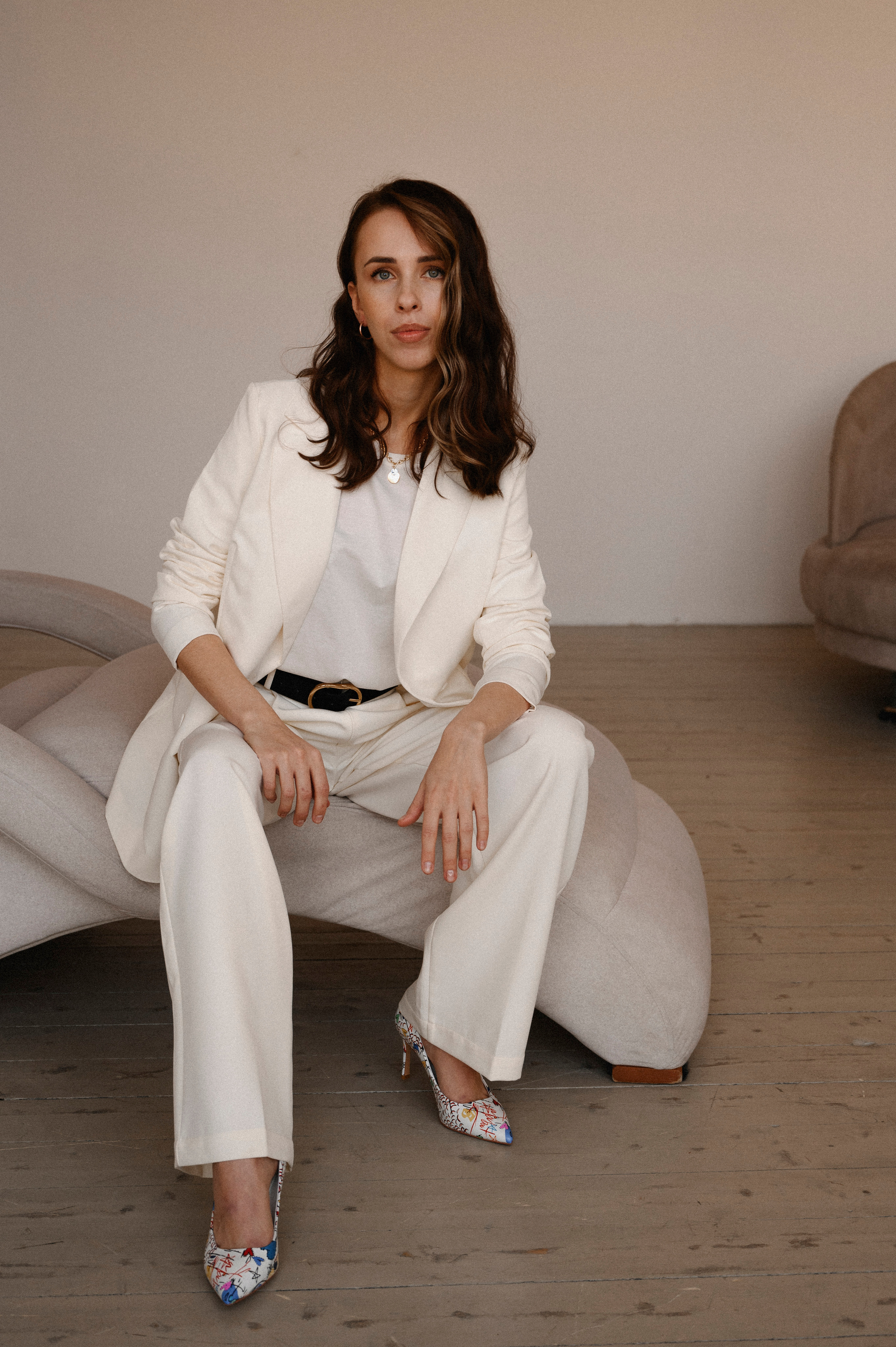 Екатерина. Профессиональный фотограф беременности в СПБ. Стильные фотосессии беременности в стиле минимализм и классическая фотография