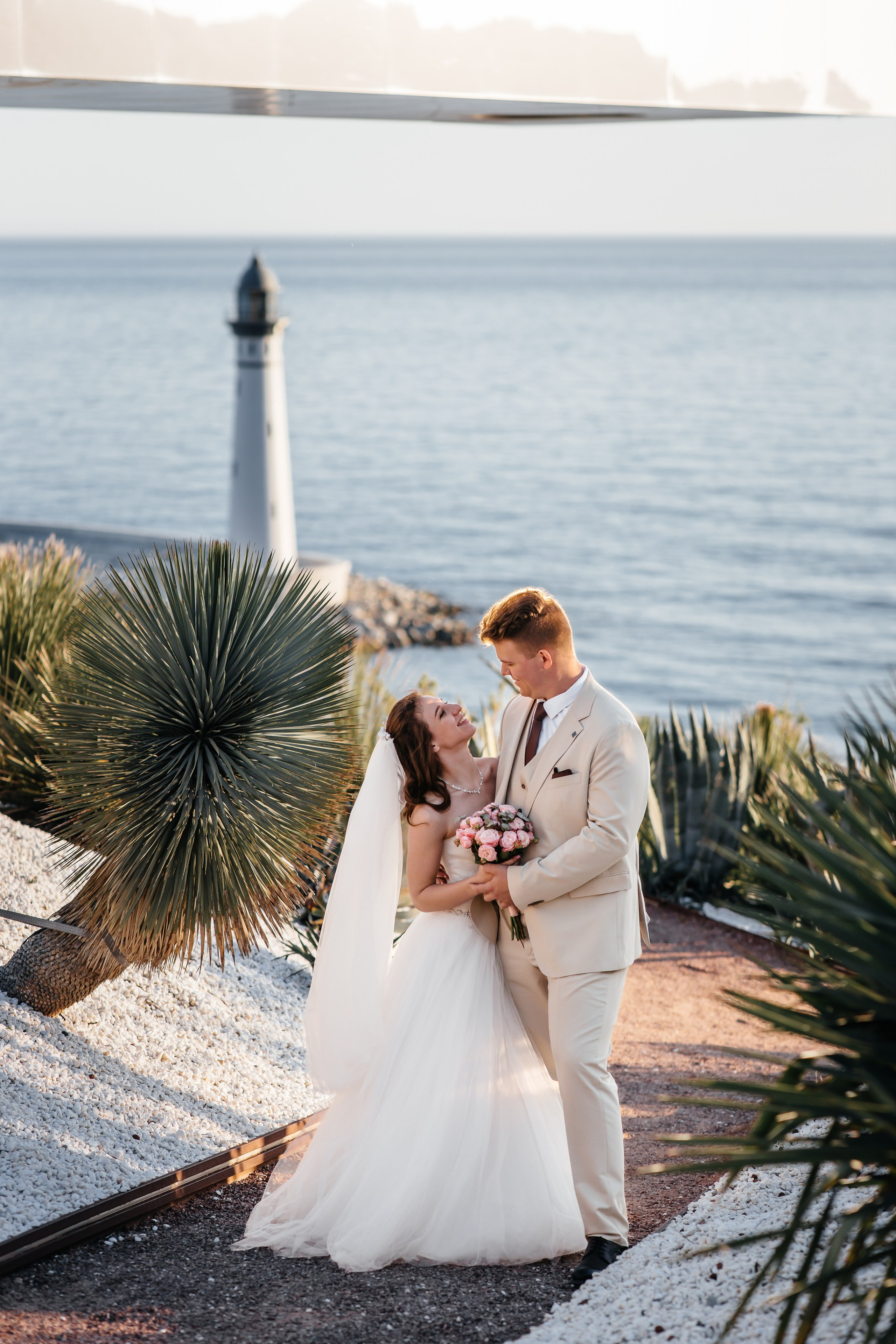 Сакура в Японском саду. Анонс свадьбы для Никиты и Марины. Свадебный фотограф в Крыму и Севастополе Ольга Баскакова