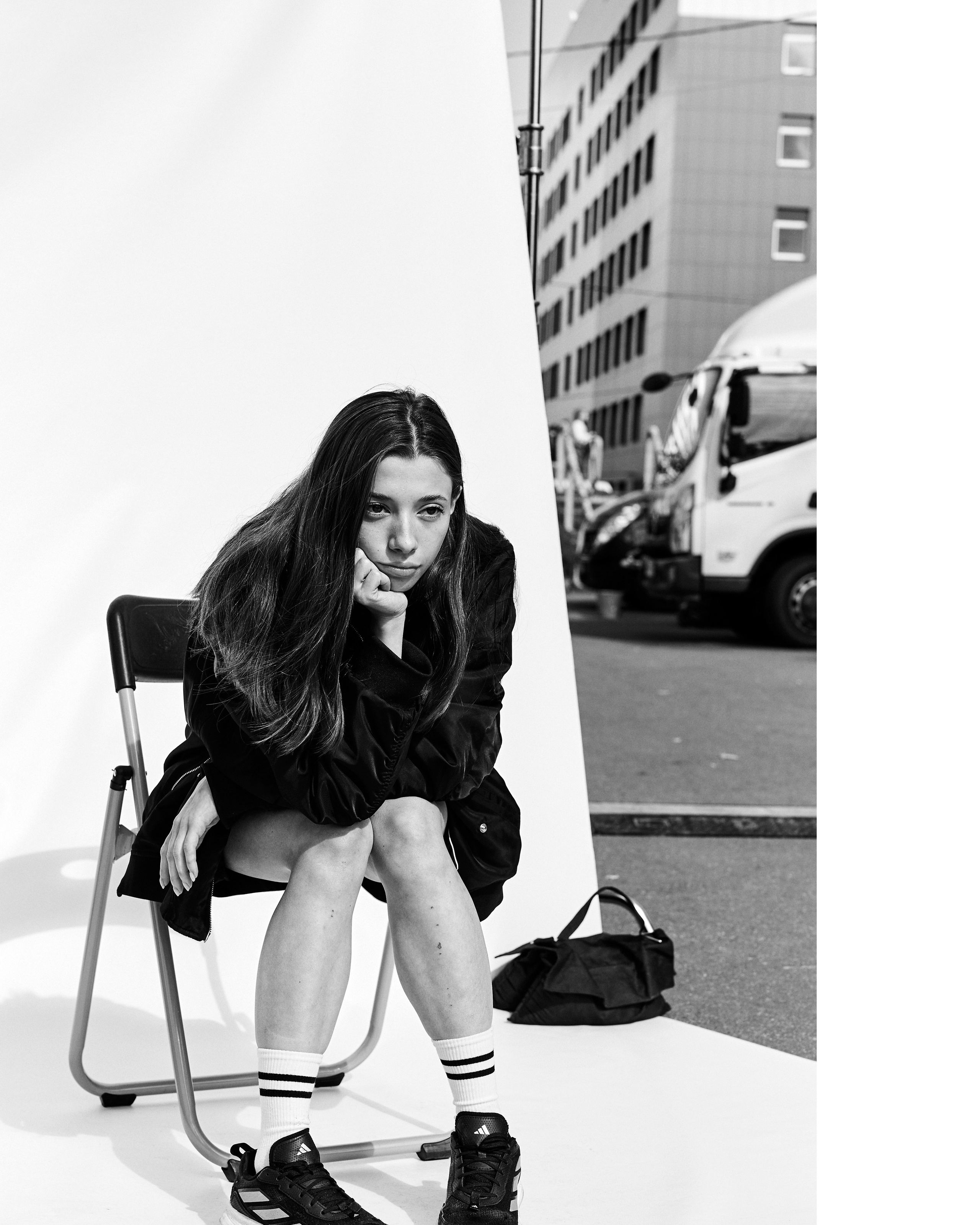 Проект ВНЕ КАДРА. Фотограф актерского портфолио Юлия Корытов